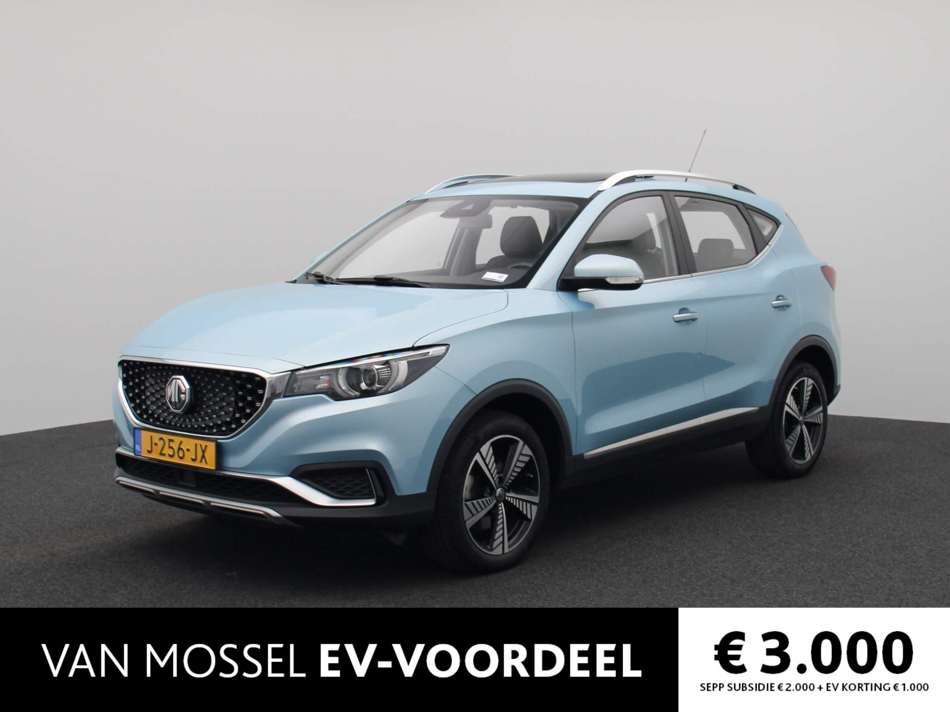 MG ZS EV Luxury 45 kWh | Leder | Navi | Panoramadak | Camera | Apple CarPlay | Adaptive Cruise Control |