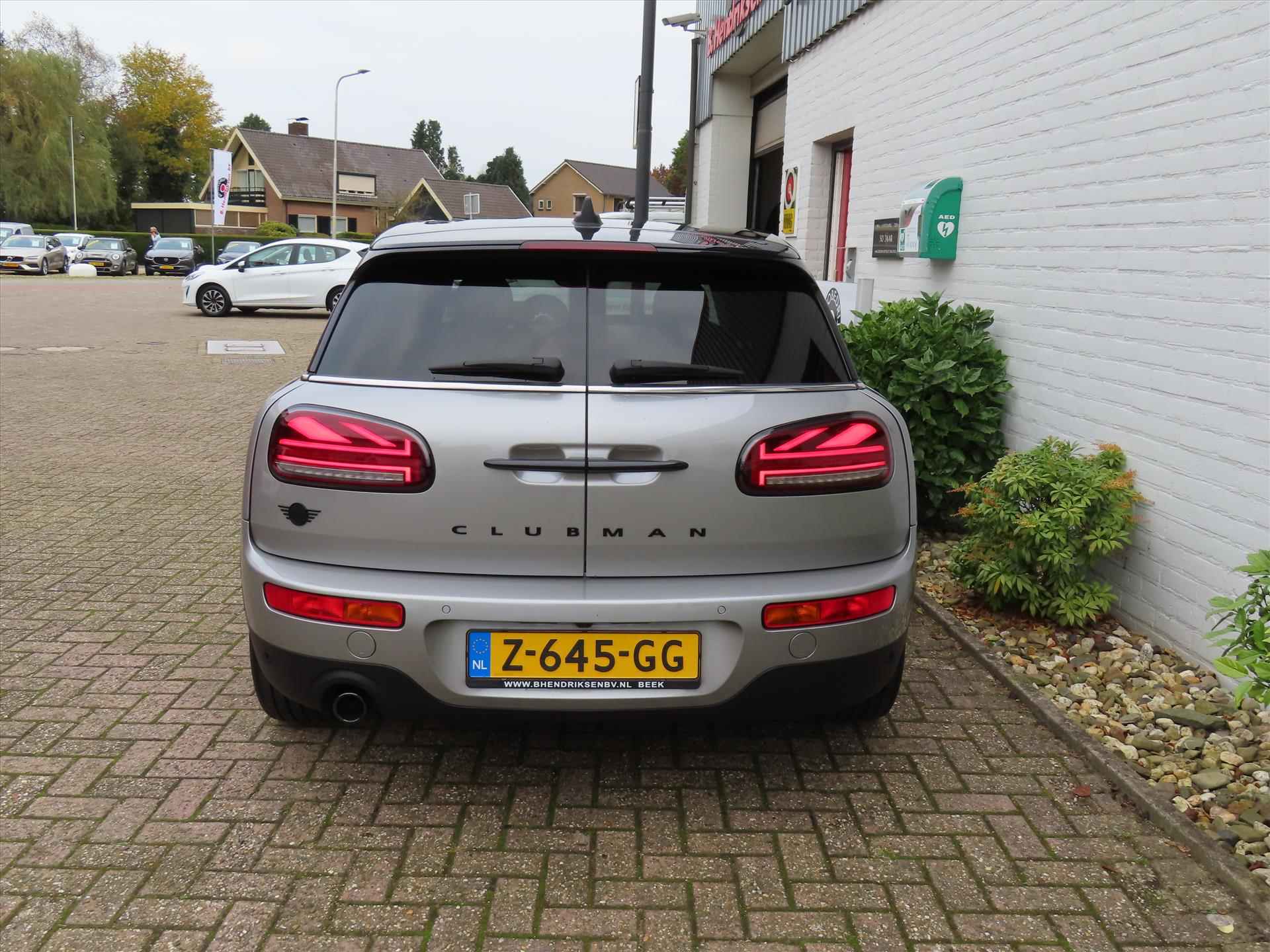 MINI Mini Clubman (f54) 1.5 136pk Aut Cooper Classic Business Edition/ Led koplampen/ Apple Carplay/ Stoelverwarming/ Adaptieve cruise/ 1 Eigenaar/ Origineel NL/ NAP - 7/45