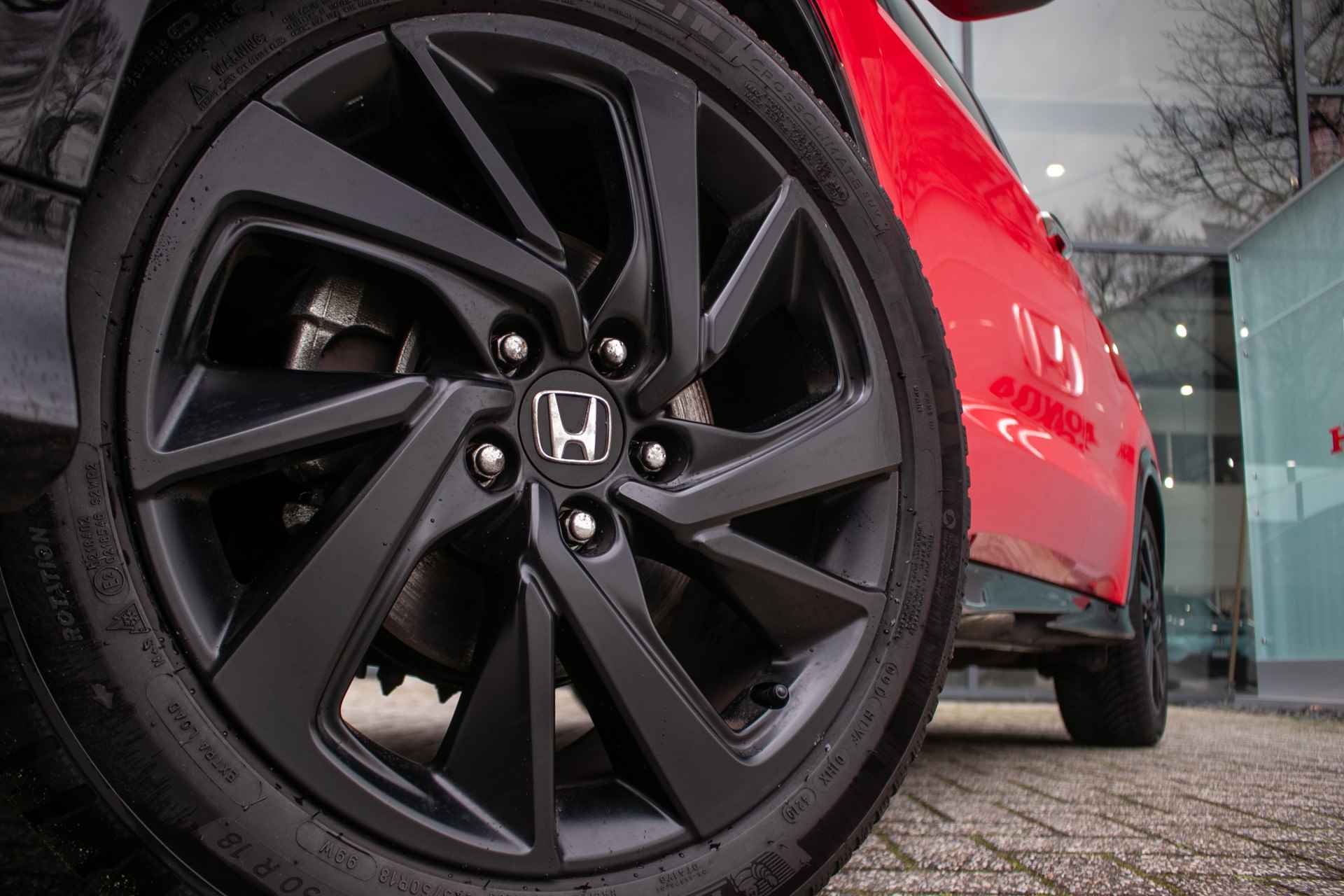 Honda HR-V 1.5 i-VTEC Turbo Sport Automaat All-in rijklaarprijs | Dealerond. | All-seasonband. | Nav | Cruise - 14/40