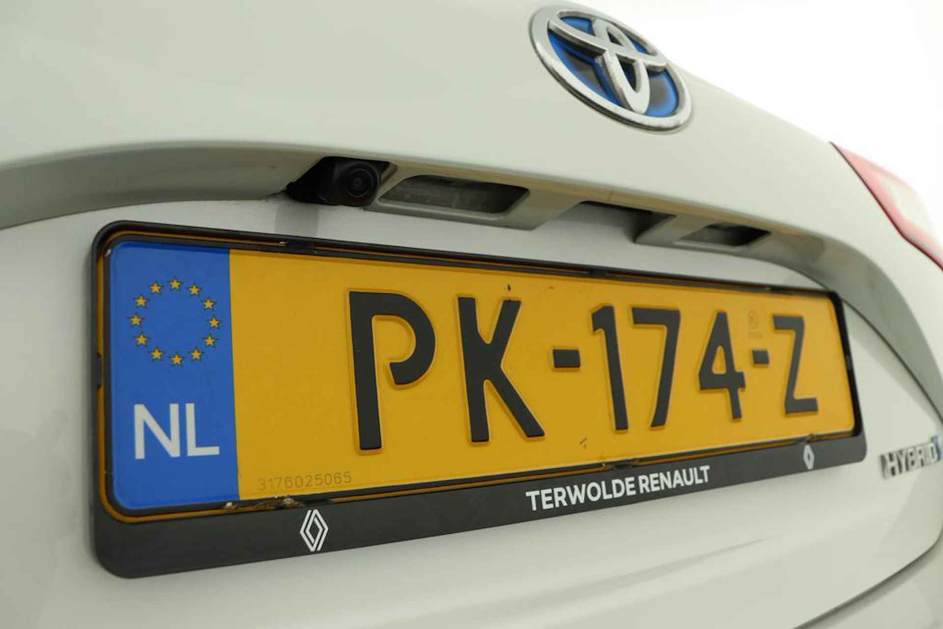 Toyota Yaris 1.5 Hybrid AUTOMAAT | Achteruitrijcamera | Eerste Eigenaar | Dealer onderhouden | Cruise Control | Metallic lak - 34/49