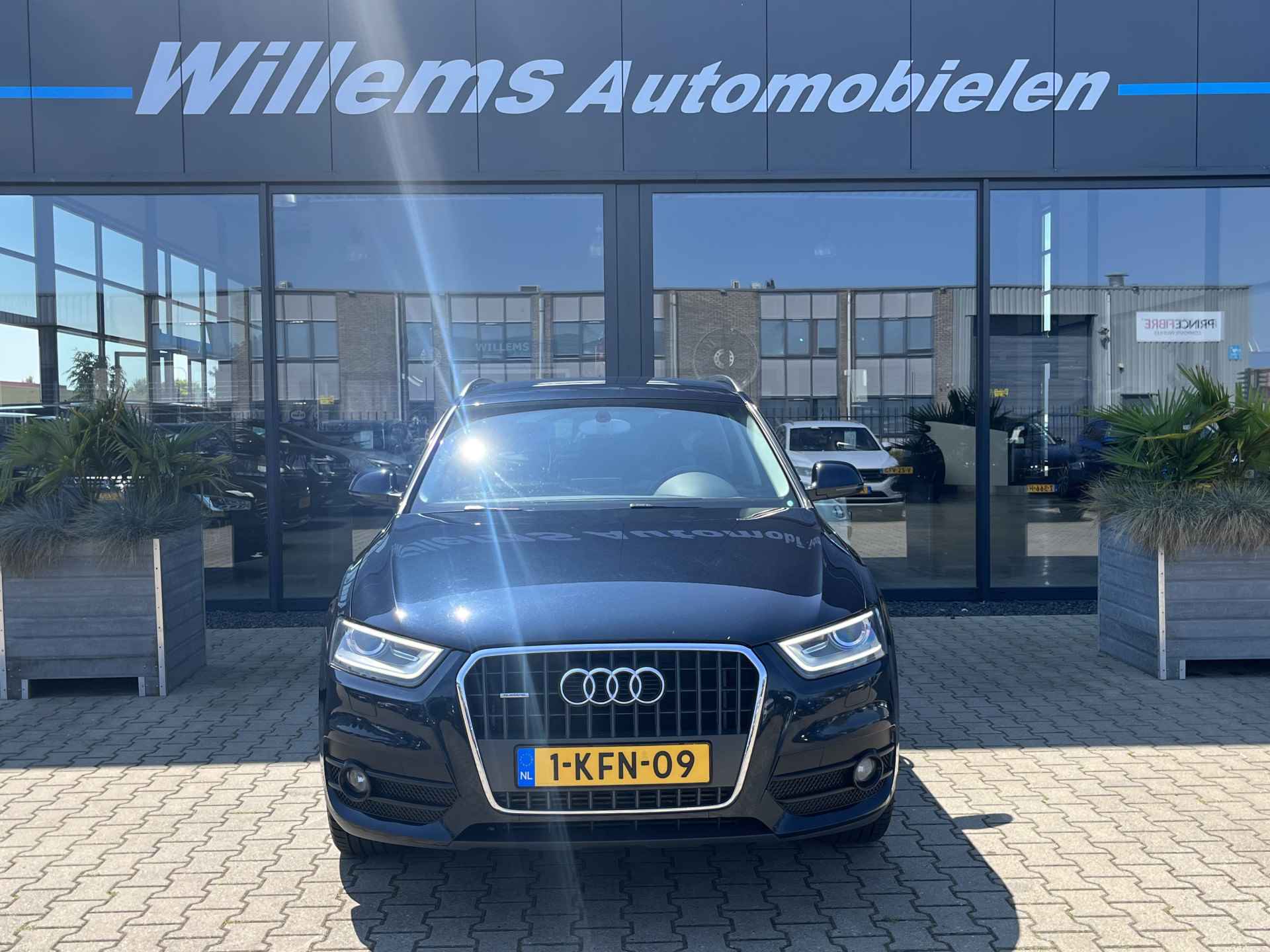 Audi Q3 2.0 TFSI quattro Pro Line Cruise Control, Climate Control & Navigatie - 2/25