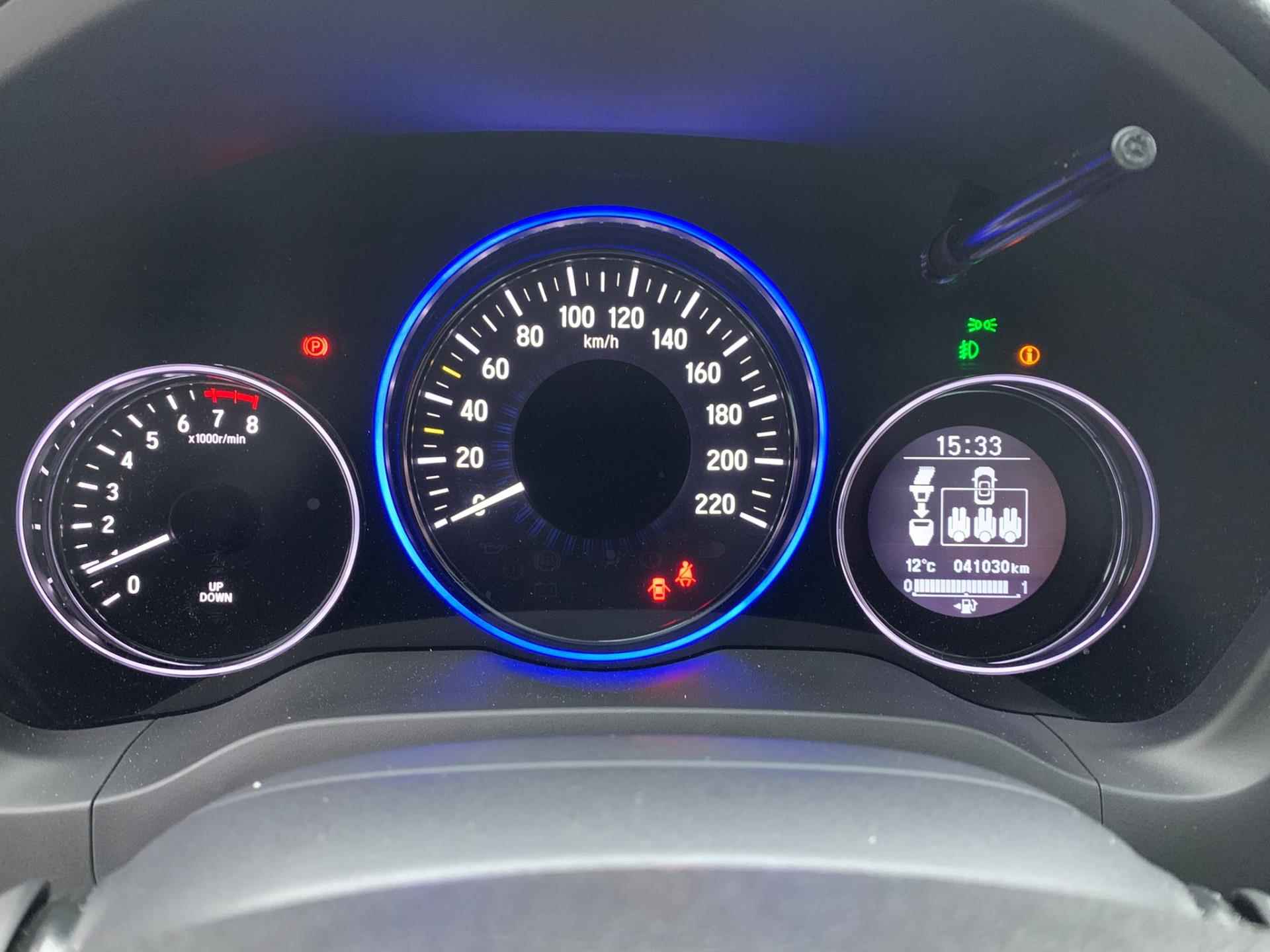 Honda HR-V 1.5 i-VTEC Executive 41.000KM! - 15/30