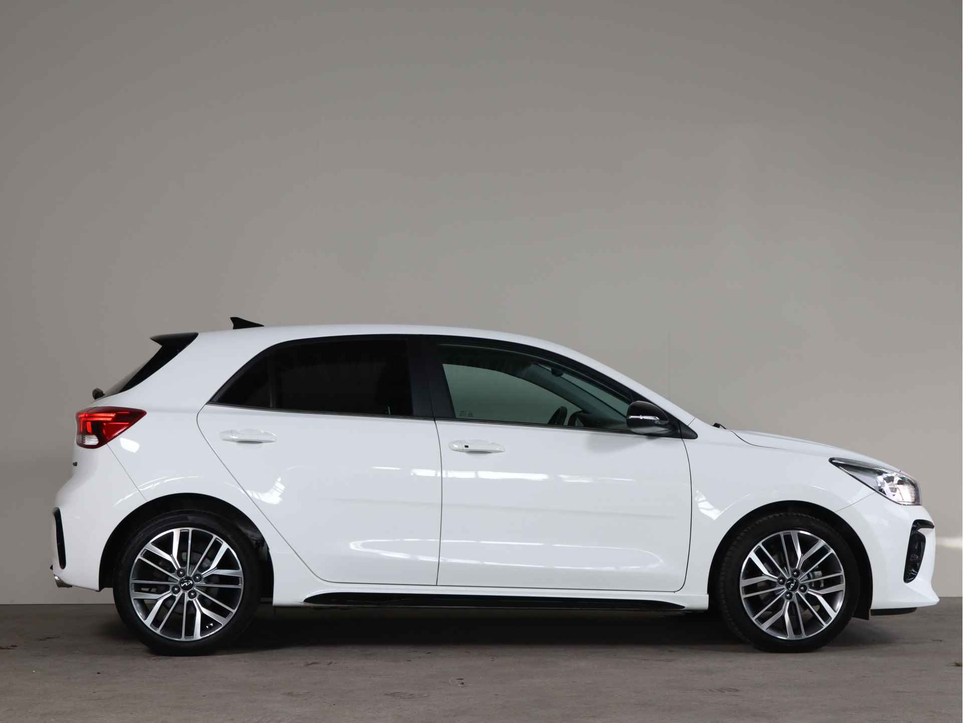 Kia Rio 1.0 T-GDi MHEV GT-Line NL-Auto!! Stoel+Stuurverwarming I Carplay I Camera - 40/41