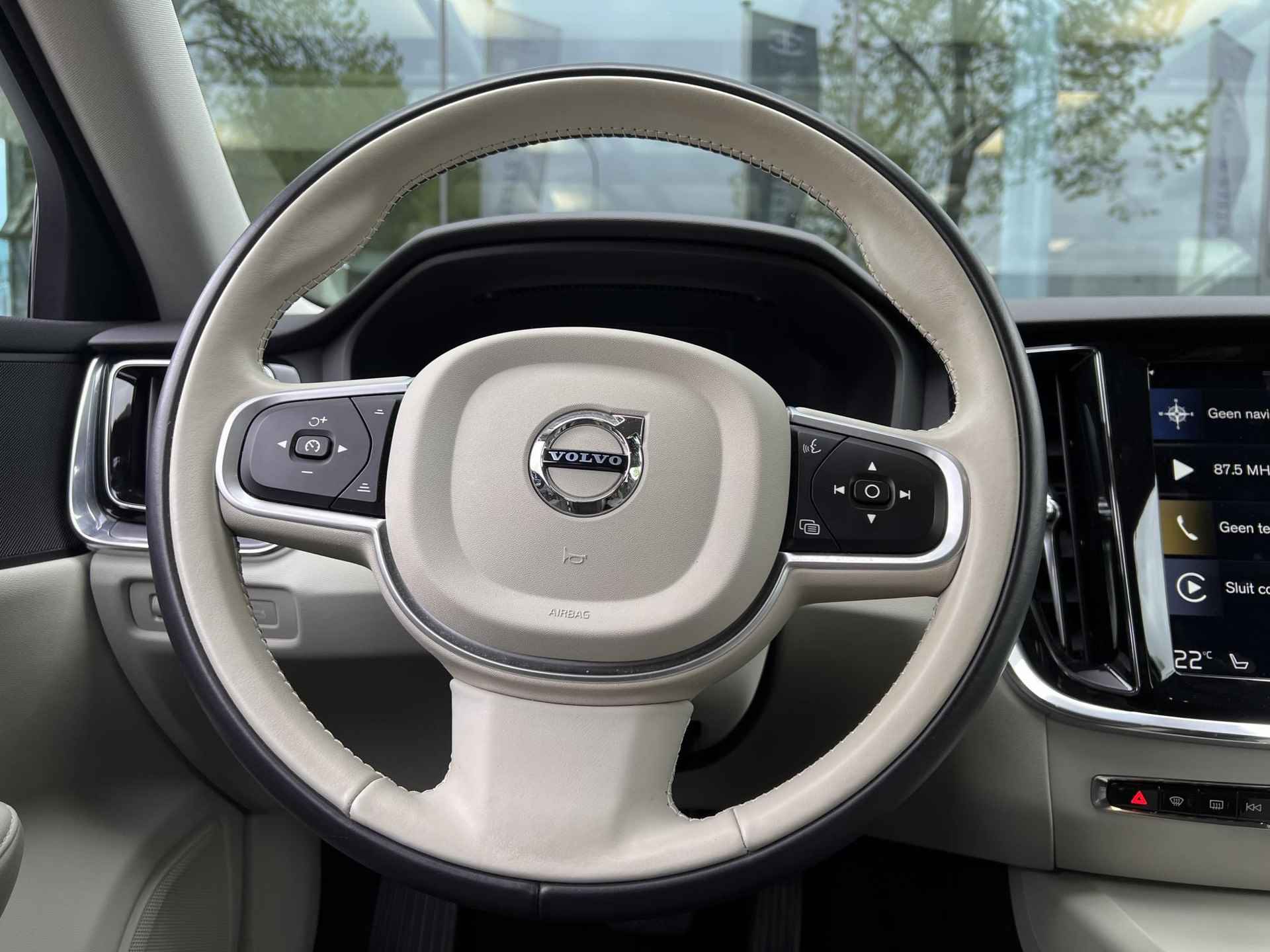Volvo V60 2.0 T4 Inscription | Uniek Interieur | Adapt. Cruise | Apple Carplay - 15/21