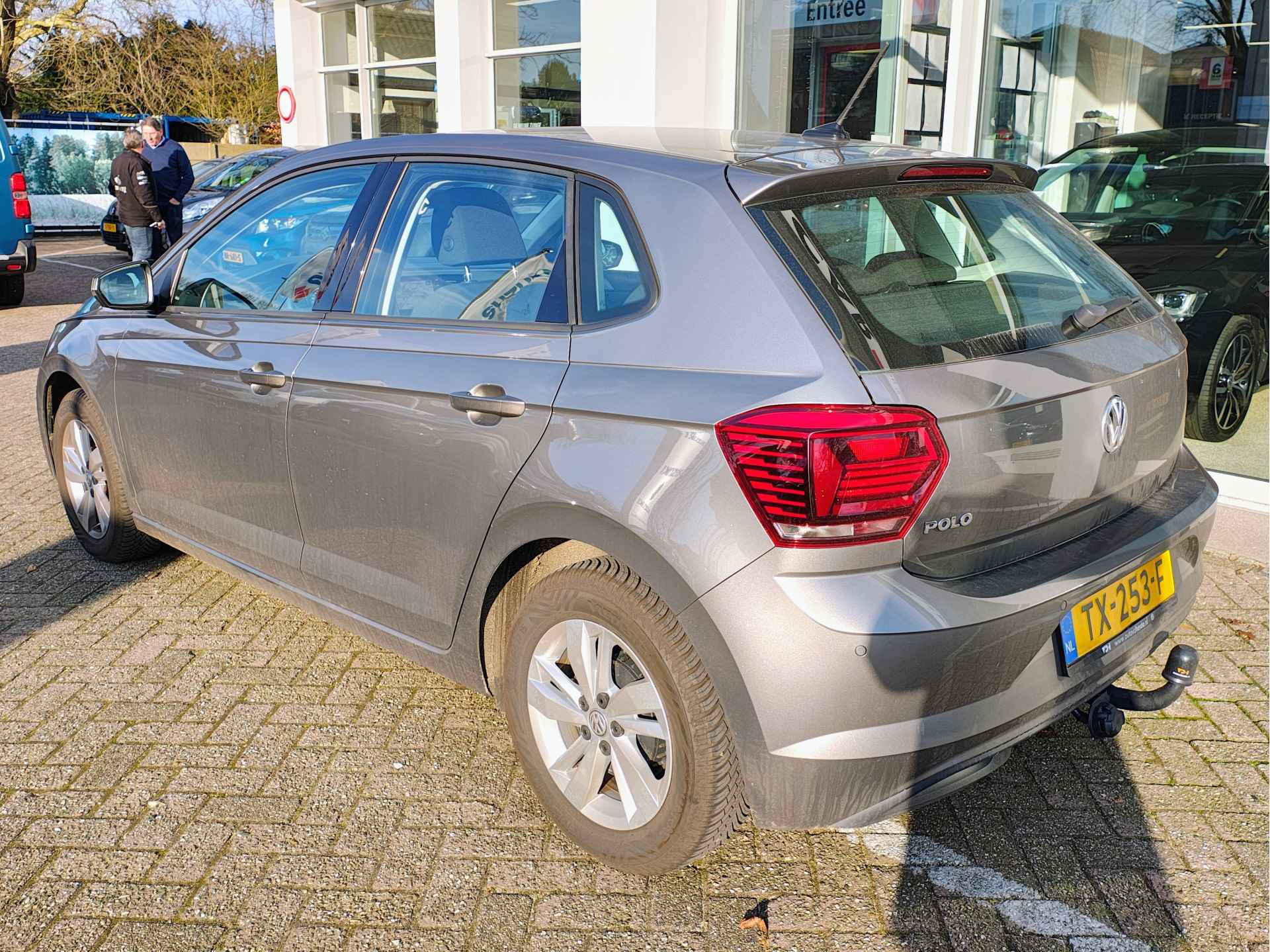 Volkswagen Polo 1.0 TSI COMFORTLINE BUSINESS DSG Clima | All Seasonbanden | Trekhaak | Navi - 3/15