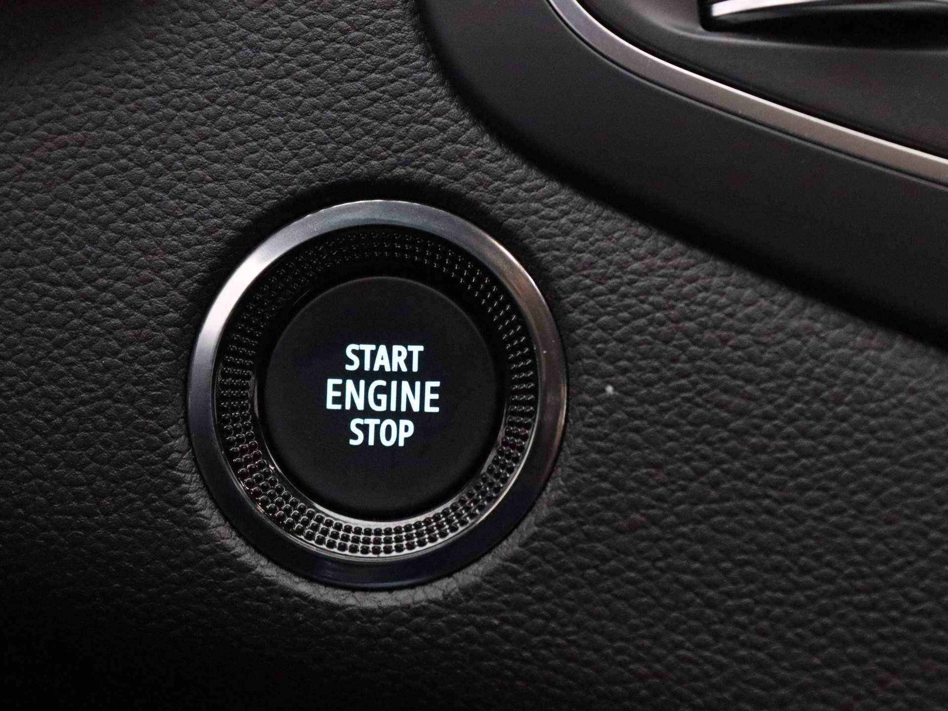 Renault Mégane Estate E-Tech Plug-In Hybrid 160pk Business Edition One ALL-IN PRIJS! Camera | Climate | Leder | Navi | Stoel-/stuurverwarming - 17/43