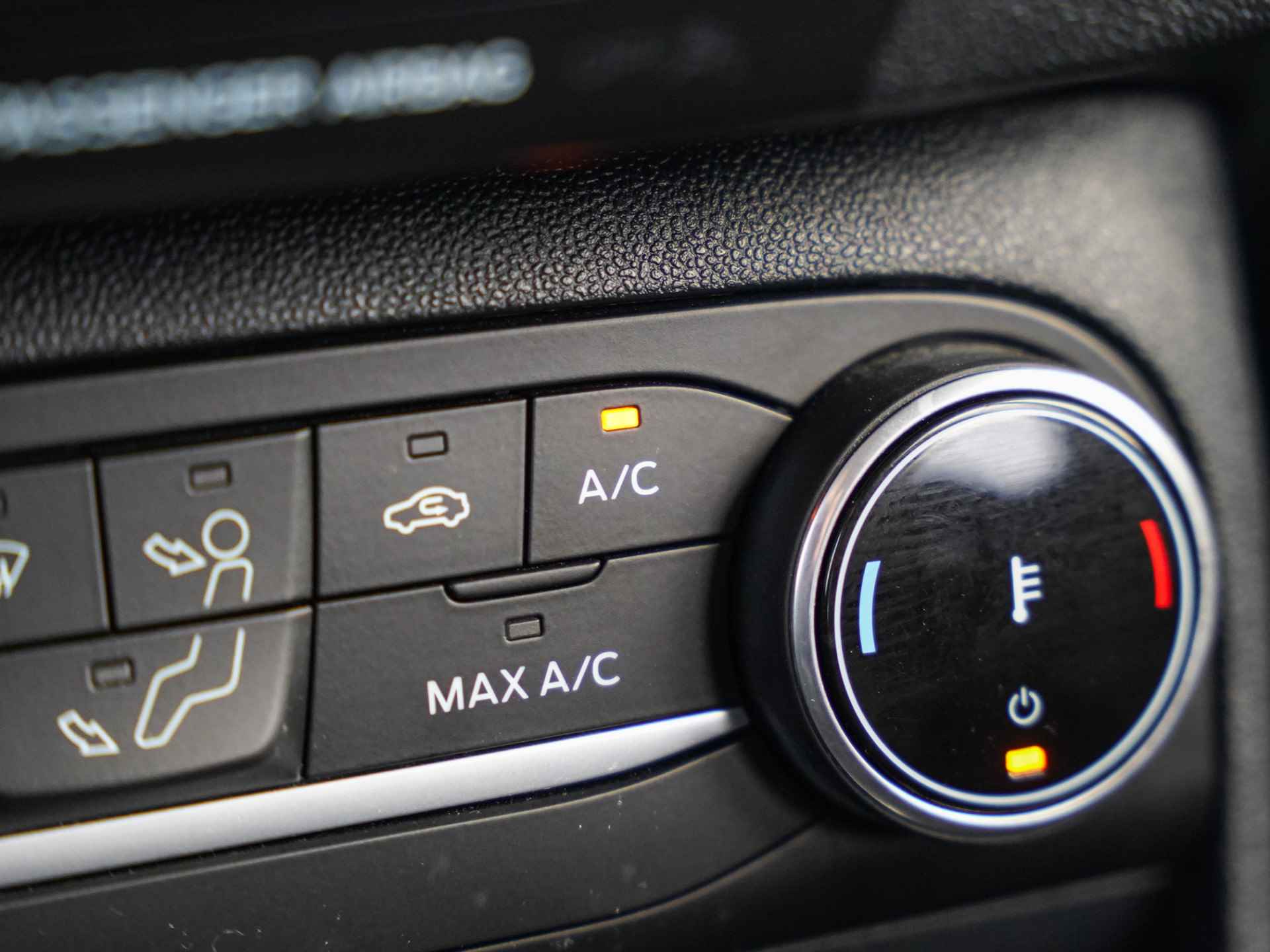 Ford Fiesta 100pk EcoBoost Titanium |Climate Control |Apple CarPlay |Android Auto | - 25/50