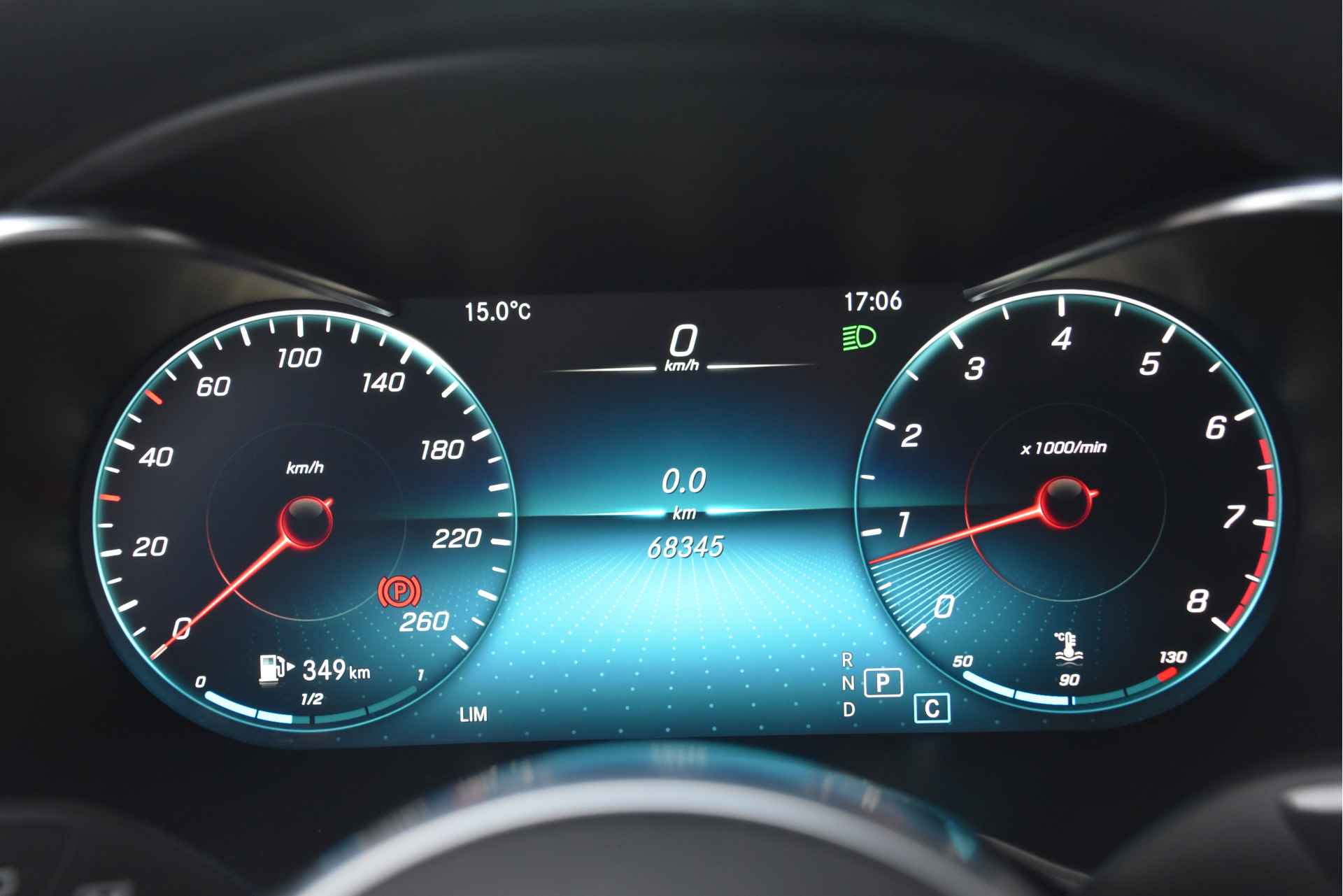 Mercedes-Benz C-Klasse Estate 180 Business Solution AMG | Panoramadak | Nightpakket | Trekhaak | DAB | - 11/19