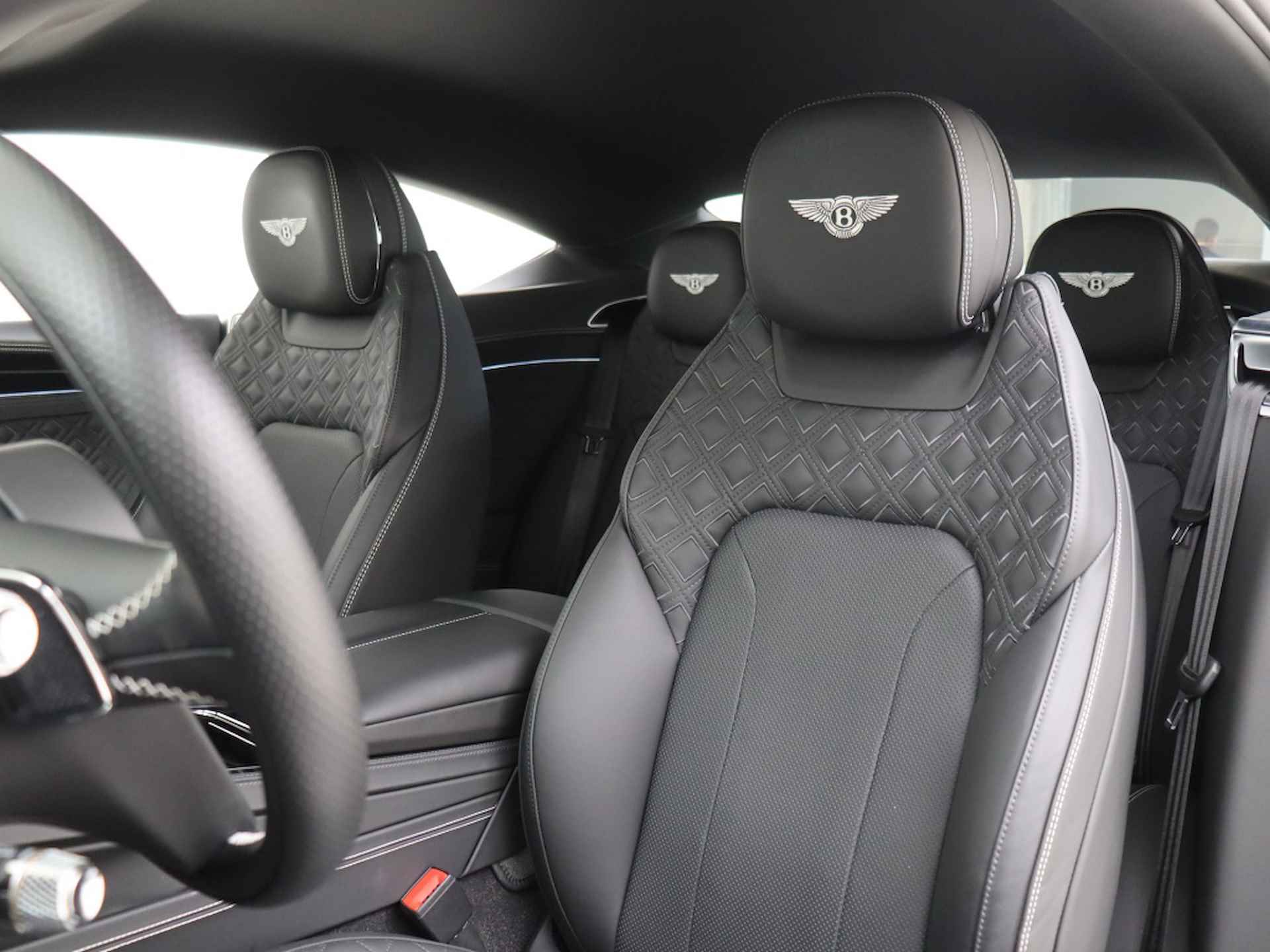 Bentley Continental GT 6.0 W12 Mulliner |  Touring pakket | City Pakket | Standkachel - 10/28