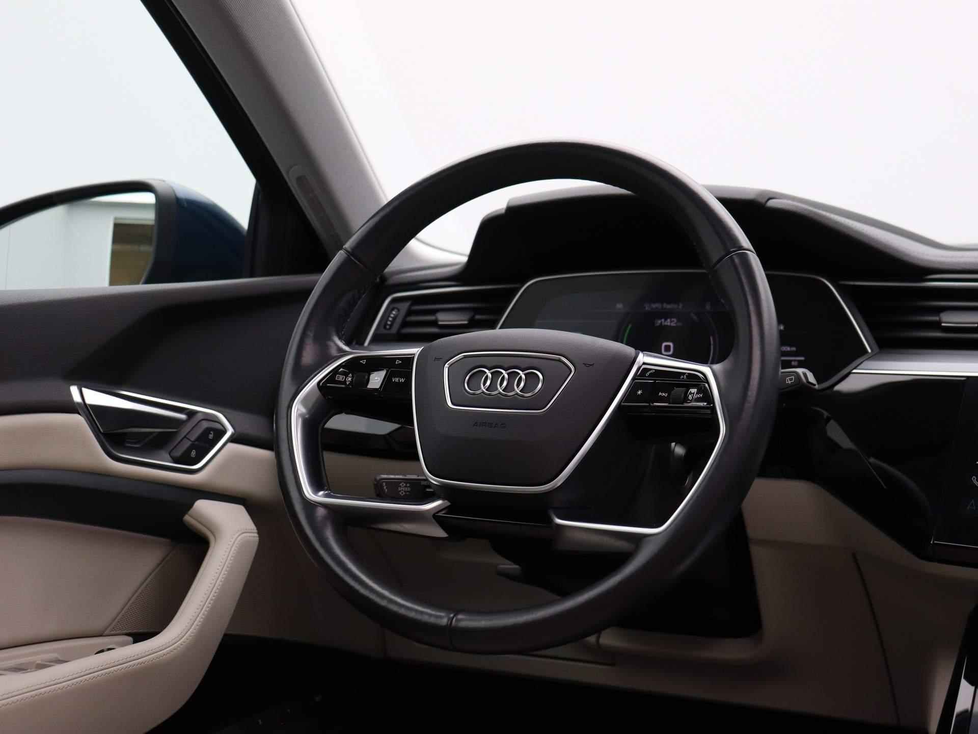 Audi e-tron 50 quattro Business edition Plus 71 kWh | PANORAMADAK | LEDER | NAVIGATIE | CAMERA | 21" - 40/47