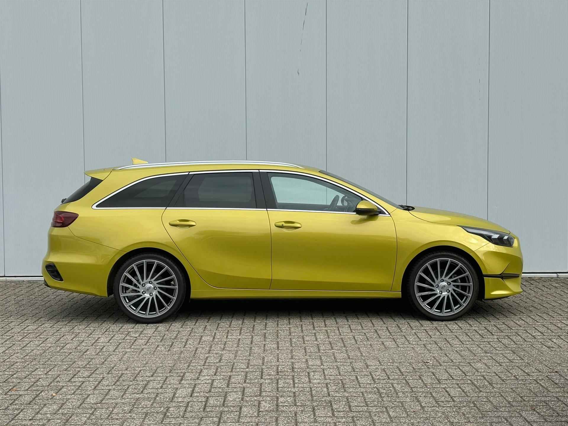 Kia Ceed Sw 1.0 T-GDi 120pk DynamicPlusLine | KeyLess Entry | Navigatie | CarPlay | Elektrische kofferklep | Dodehoek | Black Friday Deal - 6/45