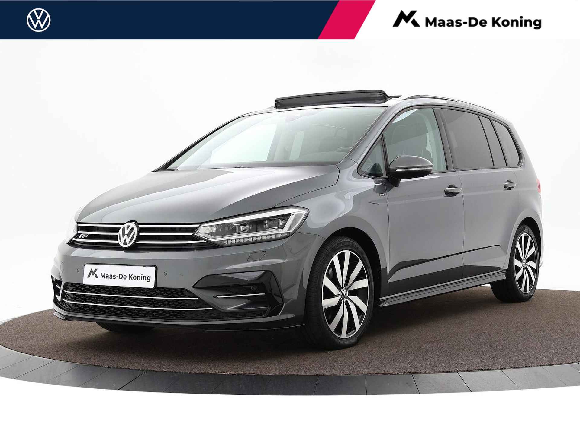 Volkswagen Touran 1.5 TSI 150pk DSG Highline 7p. · Panoramadak · Camera · Side Assist · Inklap Trekhaak · R-Line Exterieur · Keyless · Stoelverwarming · 18"Velgen · ACC ·