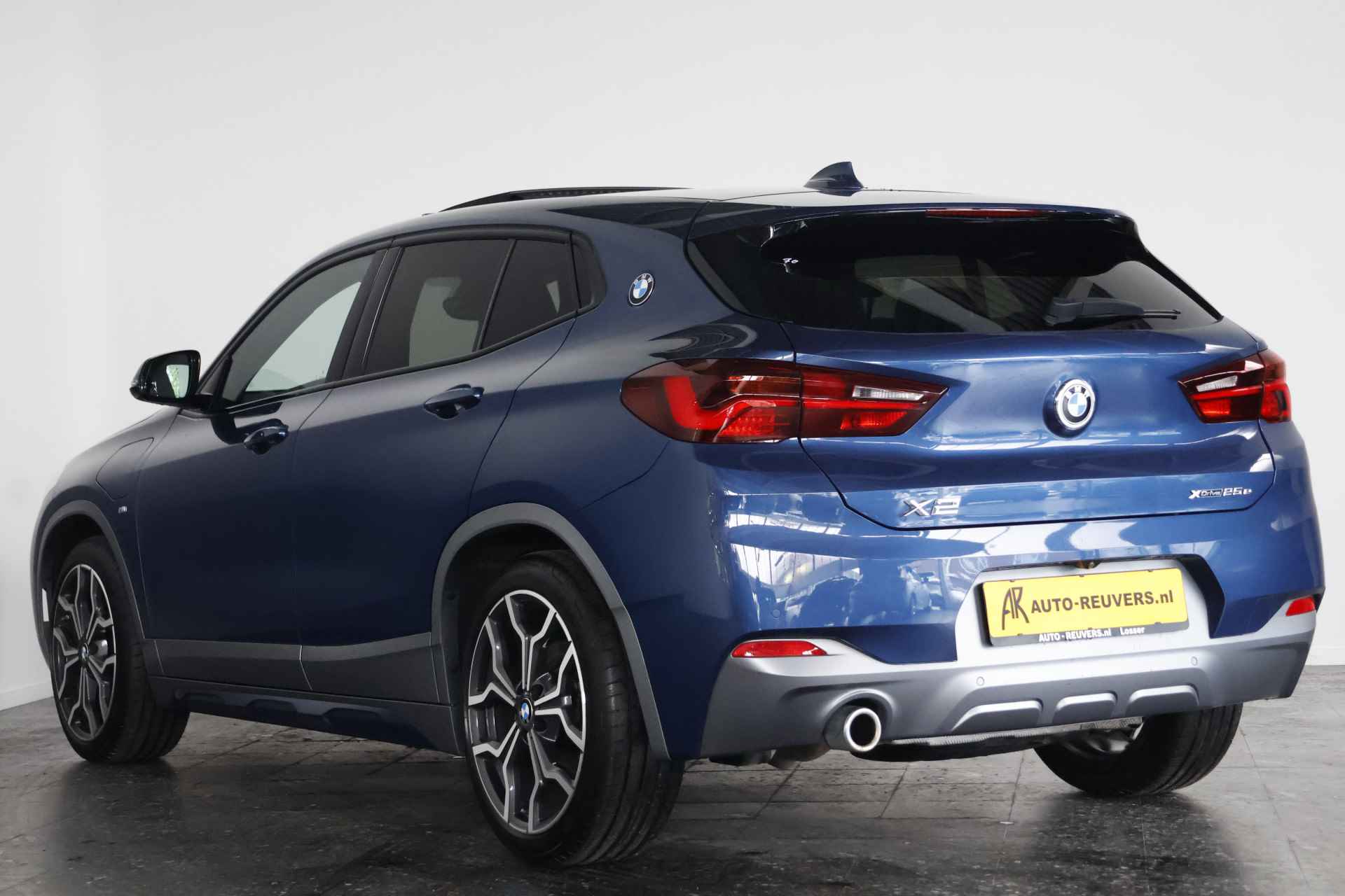 BMW X2 xDrive25e M-Sport Panorama / Opendak / LED / HUD / Navi / CarPlay - 5/32