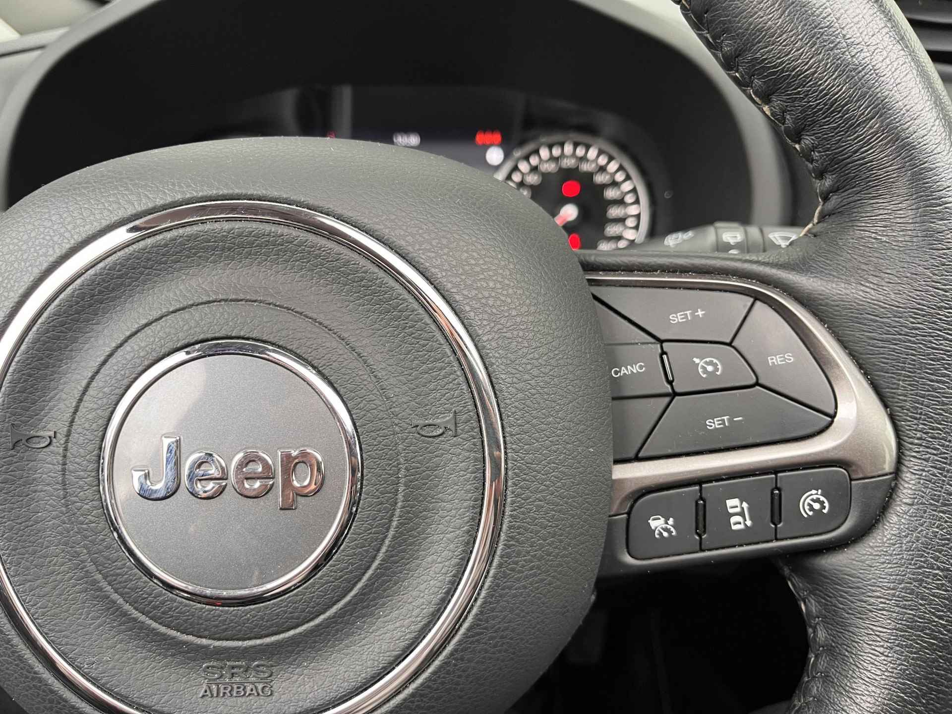 Jeep Renegade 1.0T 120PK Freedom | El. Glazen Panoramadak | Leder | Navigatie | Stoel/stuurverw. | Carplay | PDC V+A | LMV 17 inch - 18/23