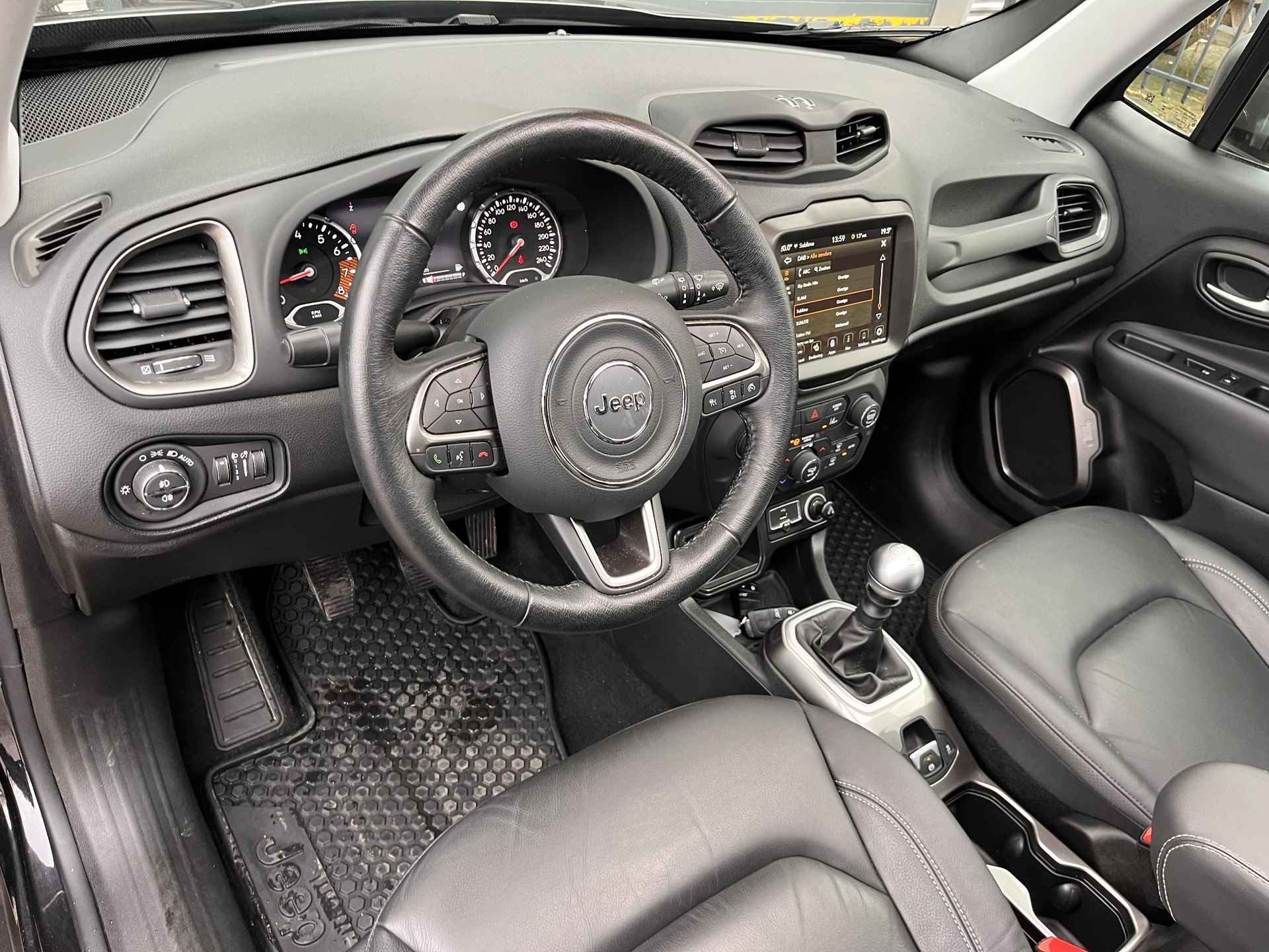 Jeep Renegade 1.0T 120PK Freedom | El. Glazen Panoramadak | Leder | Navigatie | Stoel/stuurverw. | Carplay | PDC V+A | LMV 17 inch - 6/23