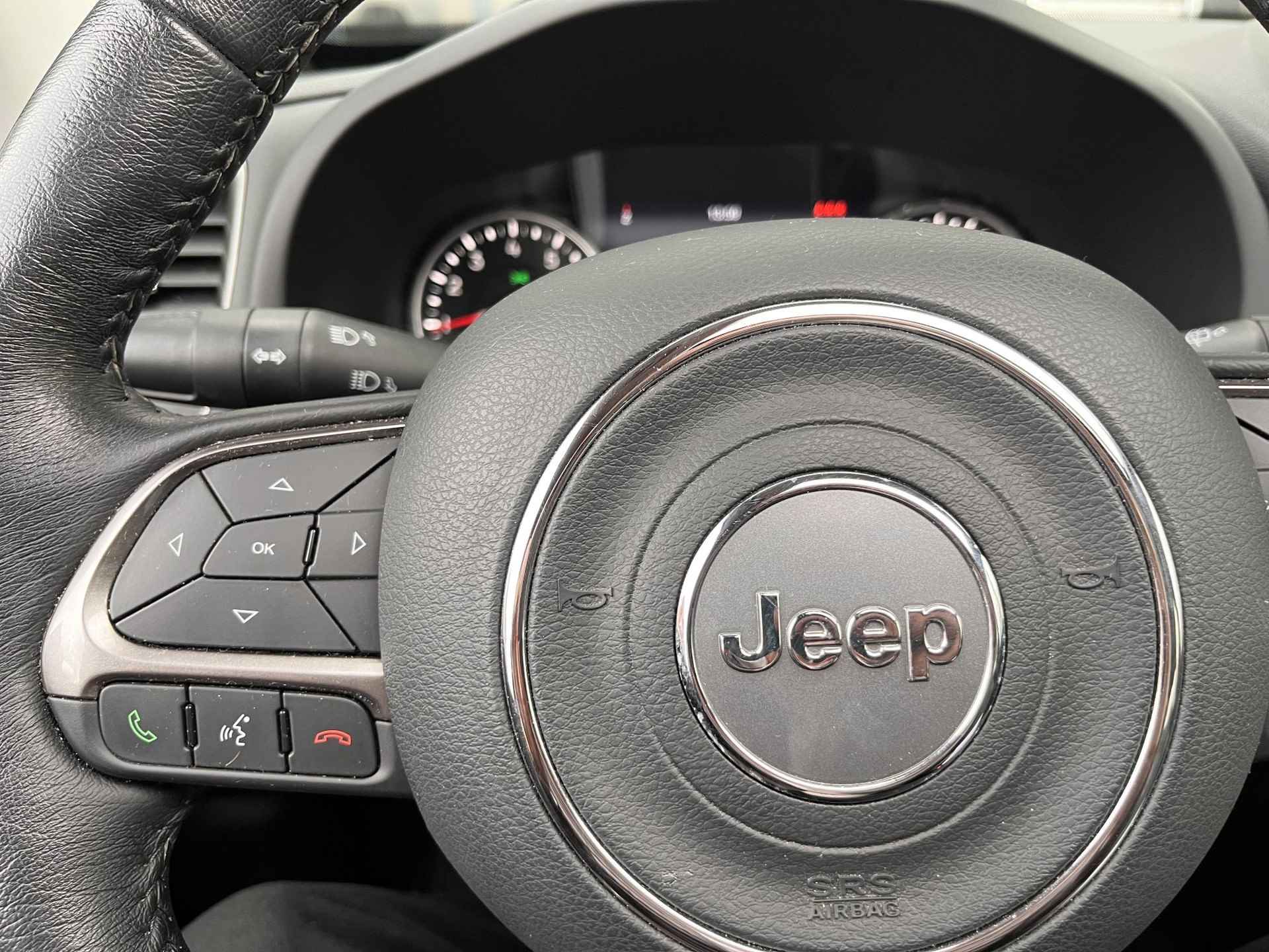 Jeep Renegade 1.0T 120PK Freedom | El. Glazen Panoramadak | Leder | Navigatie | Stoel/stuurverw. | Carplay | PDC V+A | LMV 17 inch - 17/23