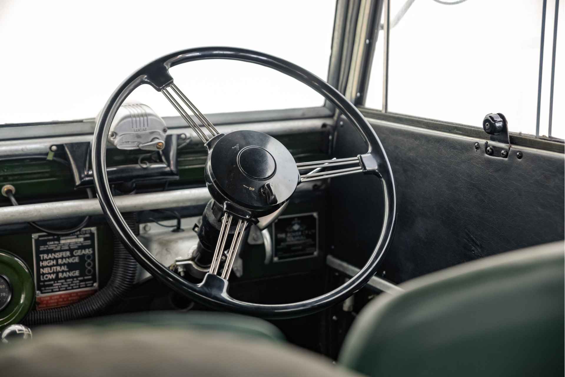 1952 Land Rover Series 1 80-inch - 18/36