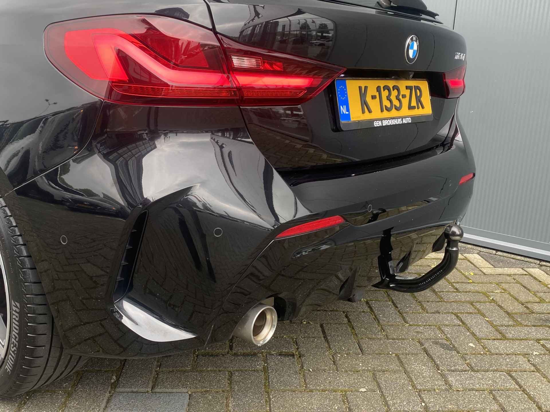 BMW 1-serie 120i High Executive Automaat | Leder | Climate | Camera | Navigatie | NL. Auto | Full - LED | Winterpakket | Afn. Trekhaak | 18' - 6/34