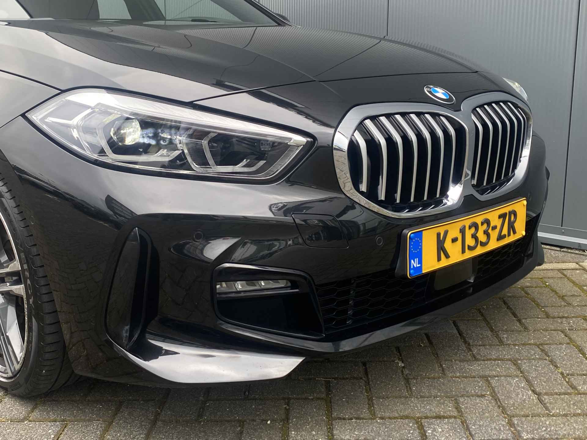 BMW 1-serie 120i High Executive Automaat | Leder | Climate | Camera | Navigatie | NL. Auto | Full - LED | Winterpakket | Afn. Trekhaak | 18' - 11/34