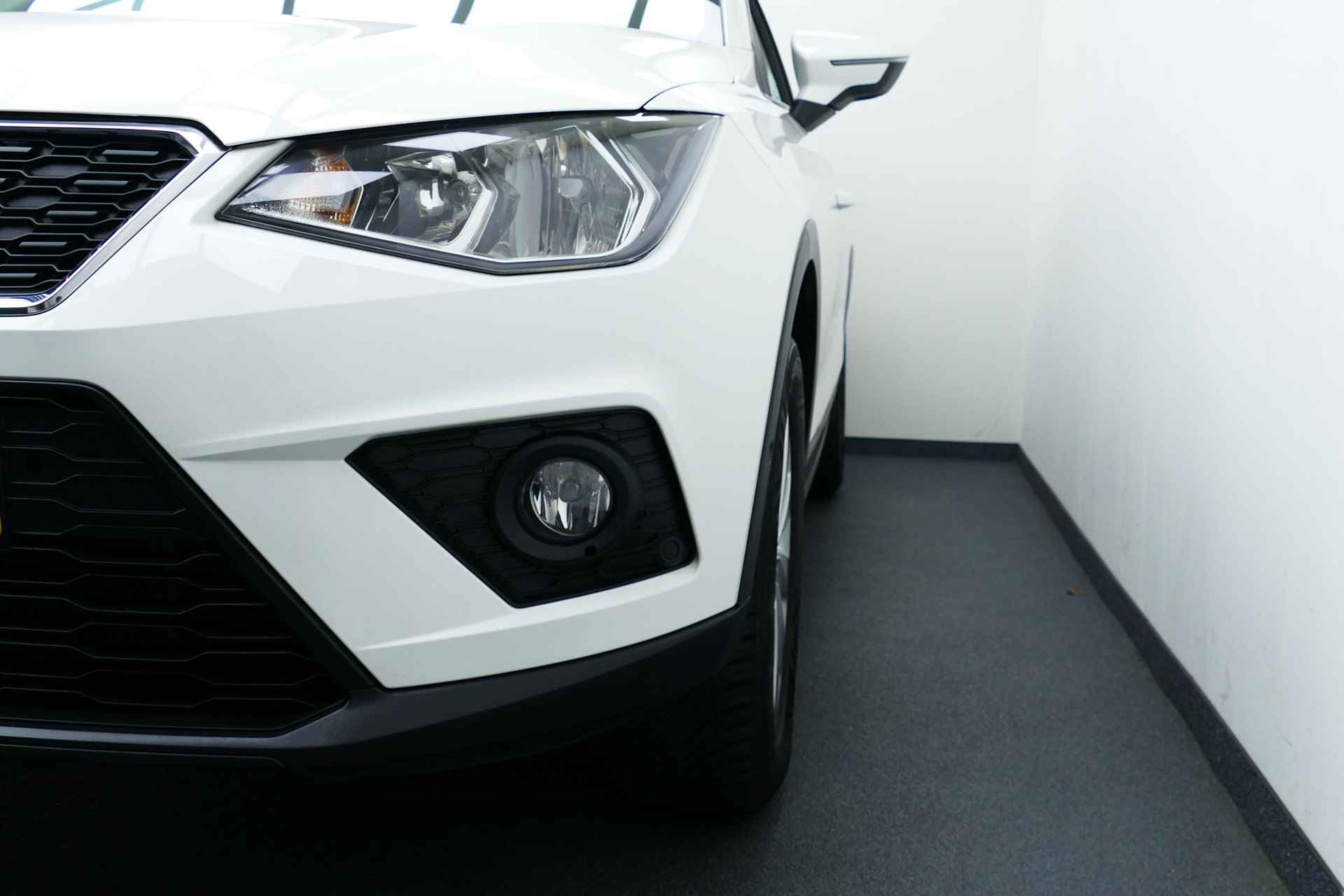 SEAT Arona 1.0 TSI Style Business Intense. Adaptief Cruise, Navi, Camera, Clima, PDC V+A, 16"LM Velgen - 16/41