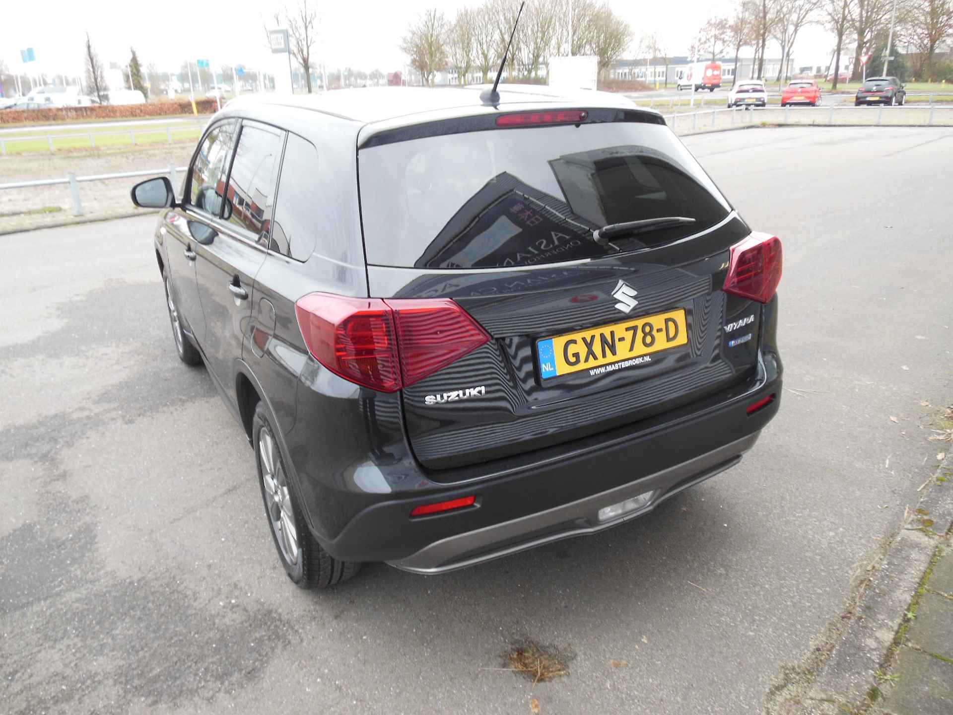 Suzuki Vitara 1.4 Boosterjet Select Smart Hybrid Staat in Hoogeveen - 5/20