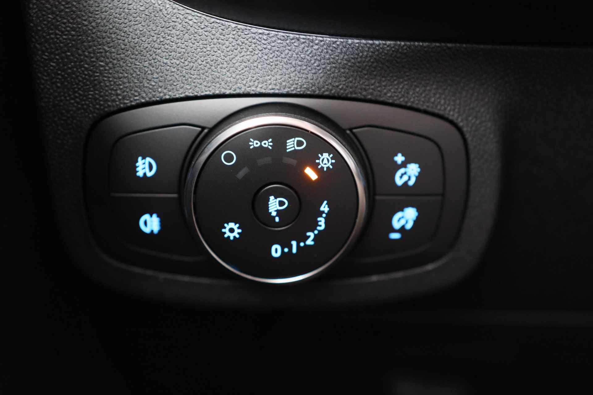 Ford Fiesta 1.0 EcoBoost Hybrid 125pk ST-Line | Automaat | Navi by App | Clima | Cruise | Winter pack | Led | Parkeersensoren | - 24/32