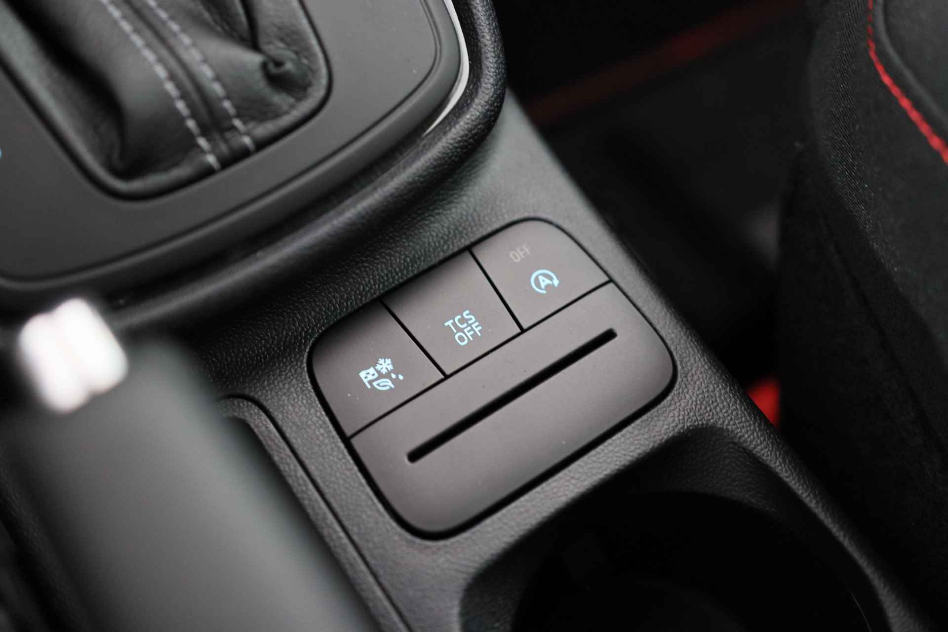 Ford Fiesta 1.0 EcoBoost Hybrid 125pk ST-Line | Automaat | Navi by App | Clima | Cruise | Winter pack | Led | Parkeersensoren | - 29/32