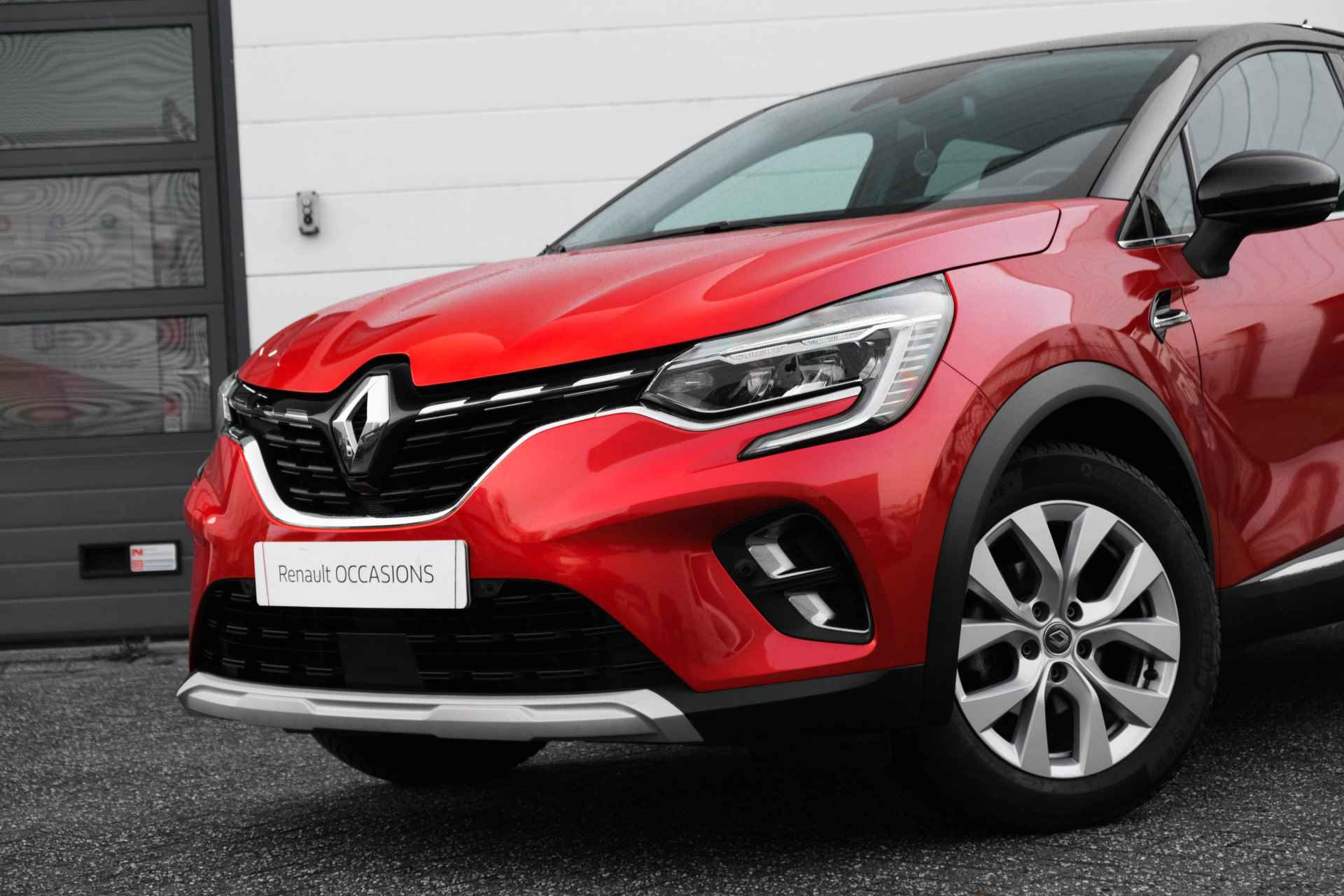 Renault Captur 1.0 TCe 100 PK Bi-Fuel Intens | Vier seizoensbanden | ECC | Camera achter | Navi | Two tone lak | | incl. Bovag rijklaarpakket met 12 maanden garantie | - 17/49