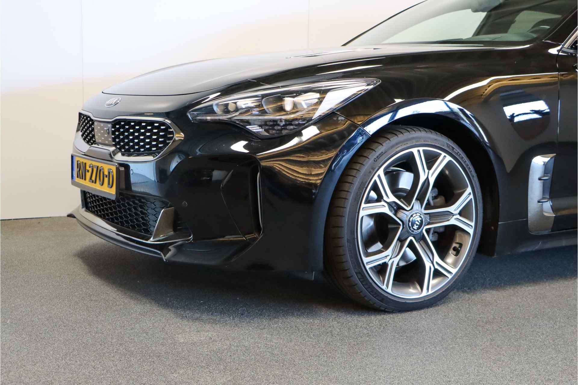 Kia Stinger 2.0 T-GDI GT-Line - 10/44