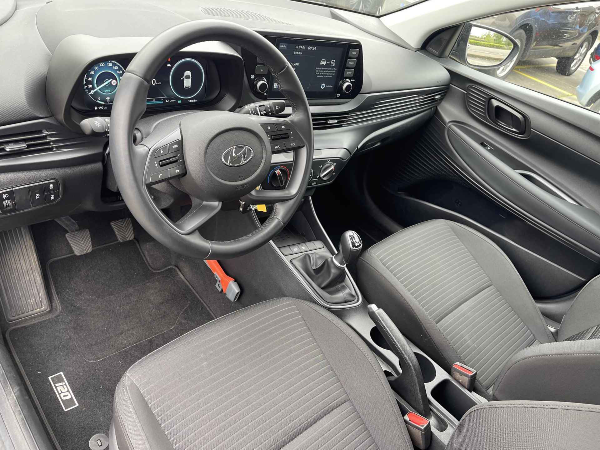 Hyundai i20 1.0 T-GDI Comfort | Apple Carplay/Android Auto | Camera | Dodehoek Detectie | Cruise Control | Airco | Rijklaarprijs! - 10/24