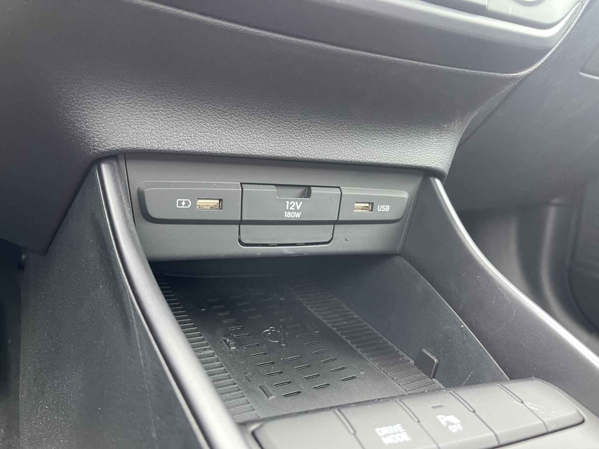 Hyundai i20 1.0 T-GDI Comfort | Apple Carplay/Android Auto | Camera | Dodehoek Detectie | Cruise Control | Airco | Rijklaarprijs! - 20/24