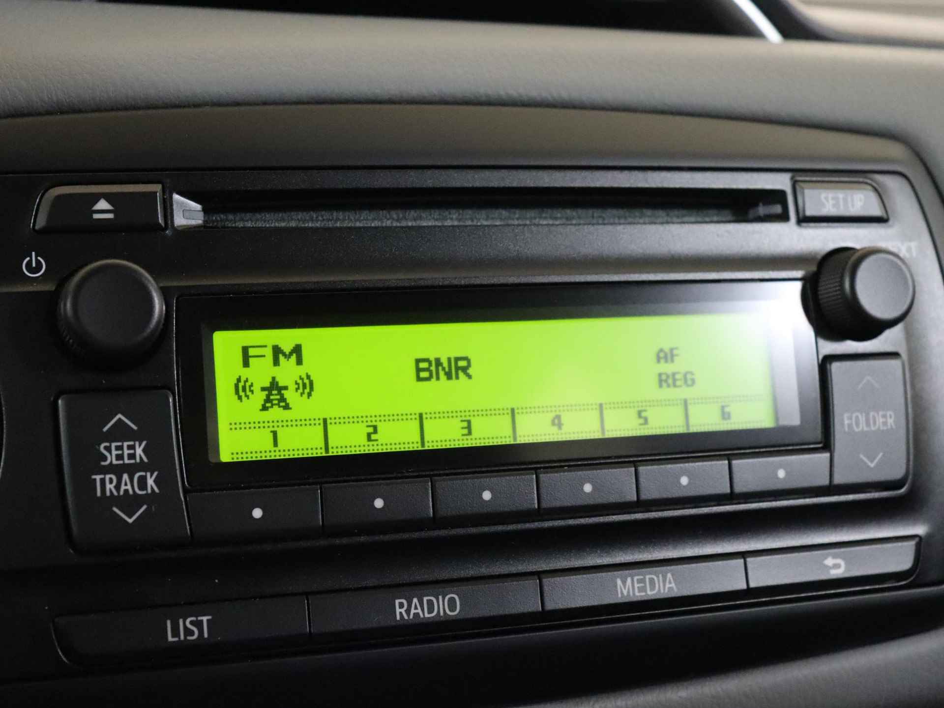Toyota Yaris 1.5 Hybrid Now Dealer onderhouden, Climate Control, Radio/CD, Automaat, Trekhaak - 6/29