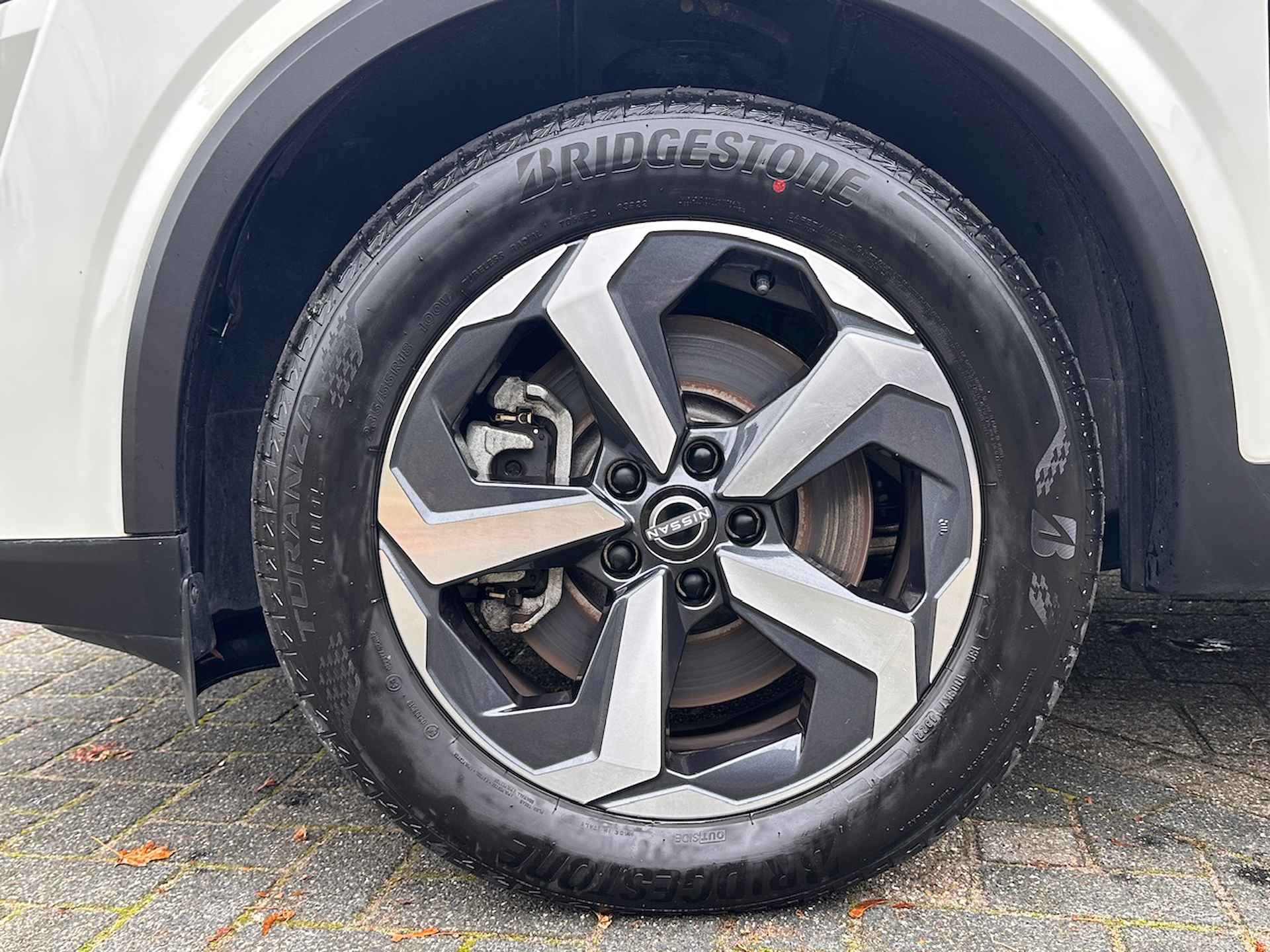 NISSAN Qashqai E-power 190pk N-Connecta | Panoramadak | Navigatie | App Connect | Keyless - 33/36