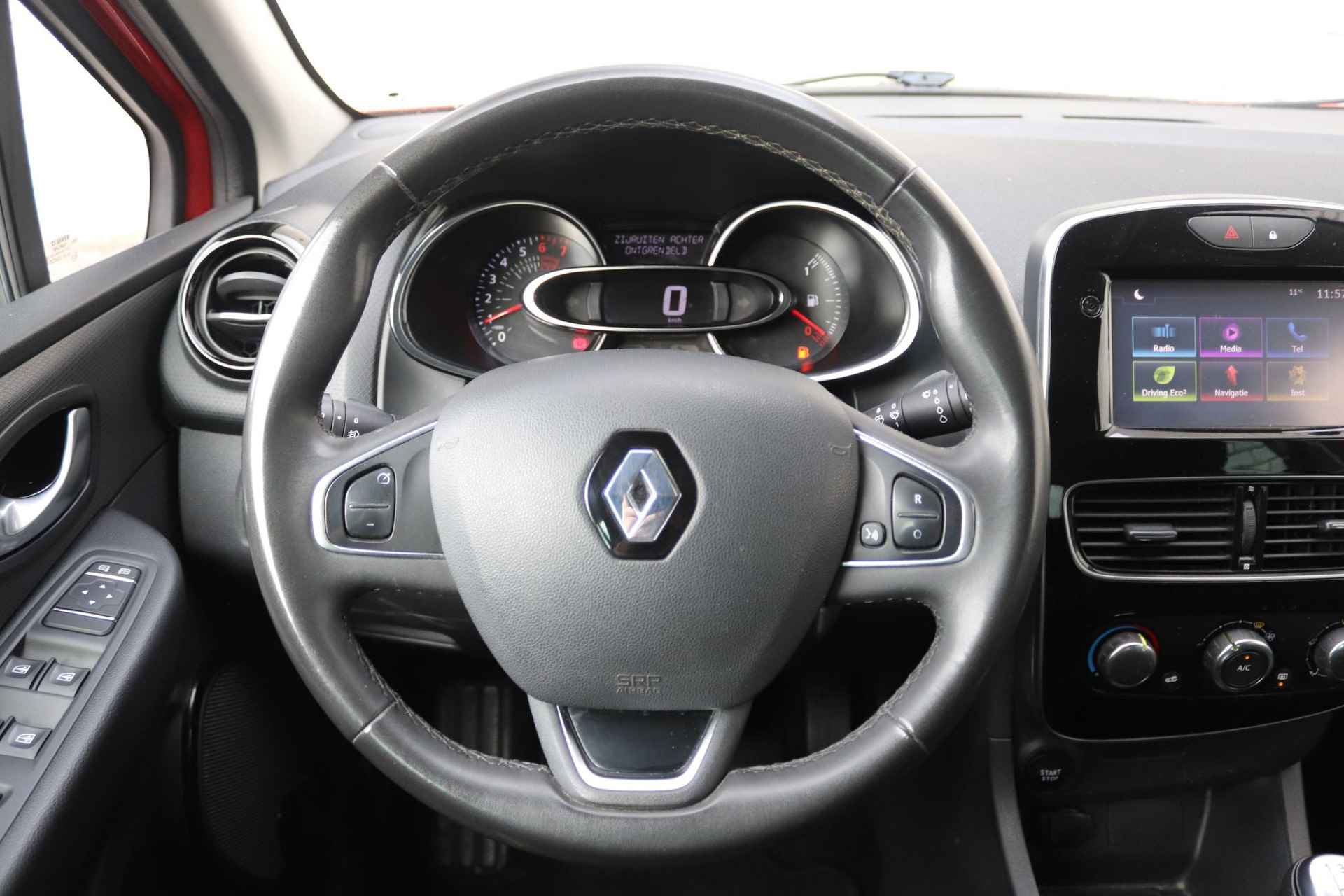 Renault Clio 0.9 TCe 90 Limited | Parkeersensoren achter | Navigatie | LM velgen | DAB+ | El. ramen V+A | - 17/33