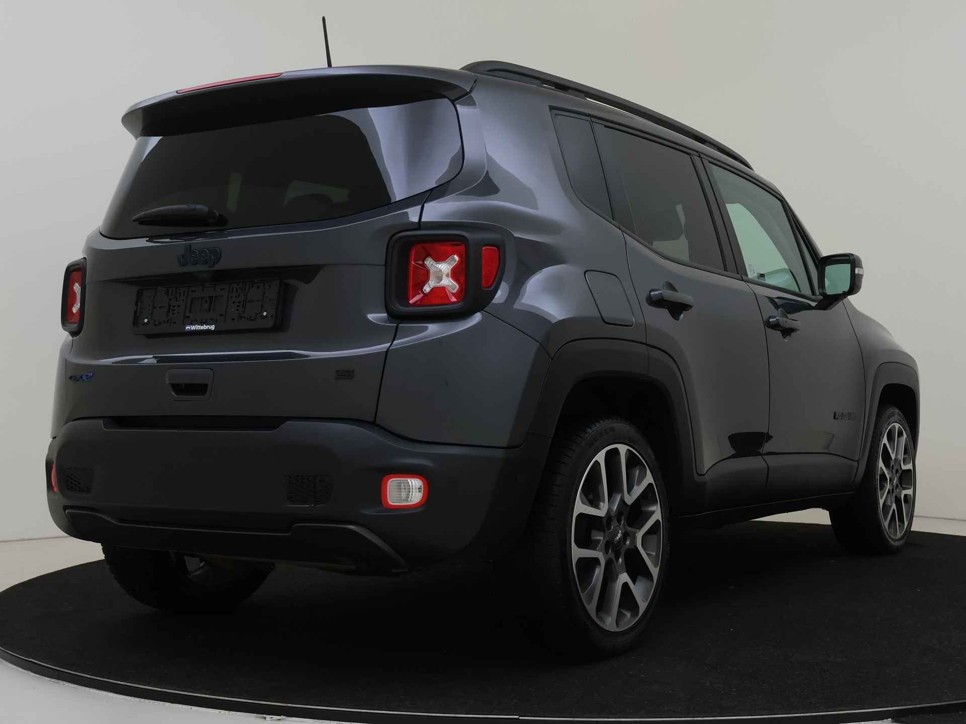 Jeep Renegade 4xe 240 Plug-in Hybrid Electric S - 11/37