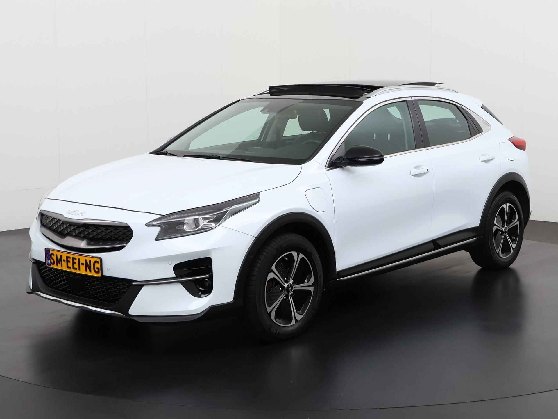 Kia XCeed 1.6 GDi PHEV DynamicPlusLine | Panoramadak | Zondag Open! - 2/40