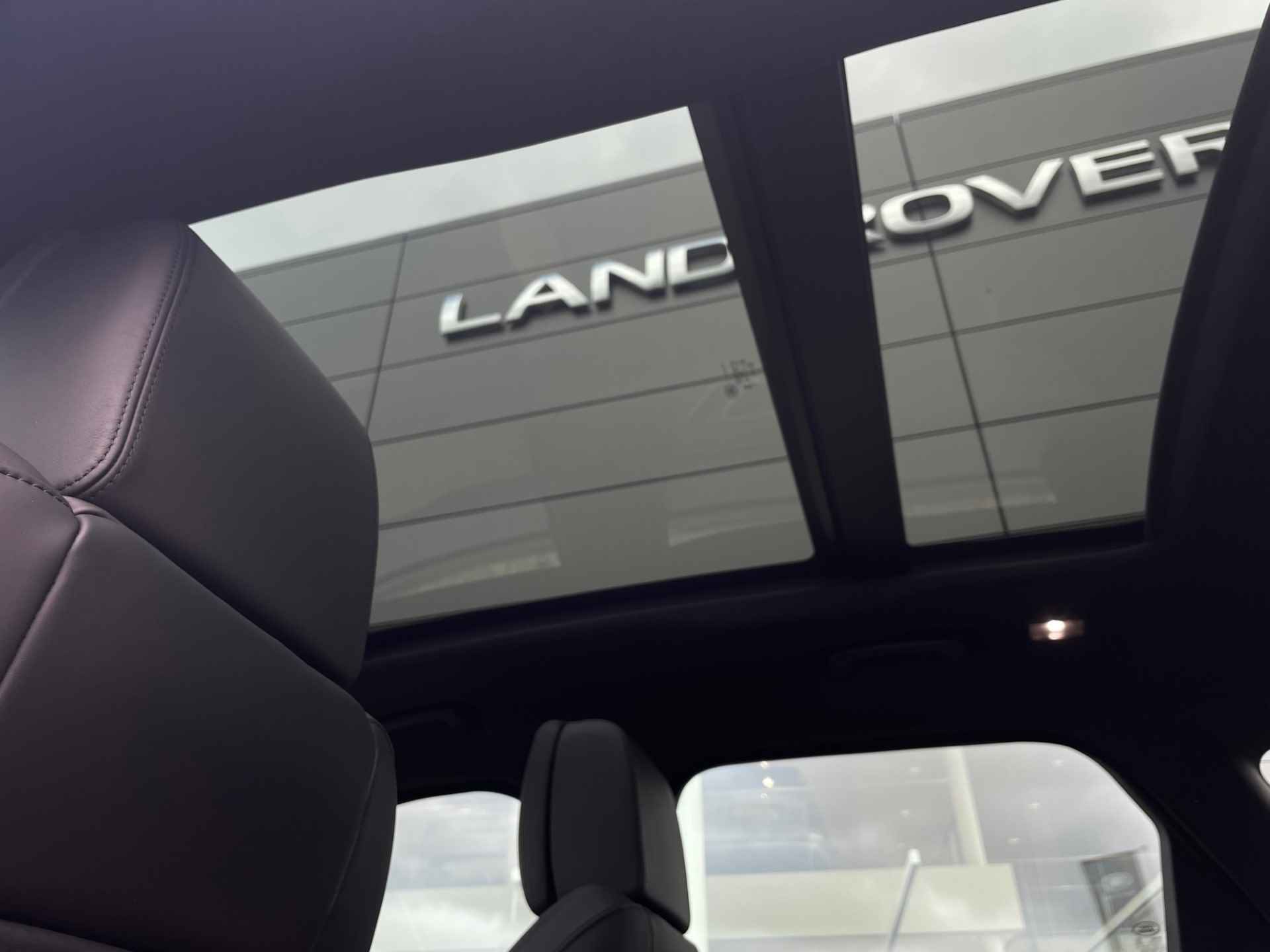 Land Rover Range Rover Velar 2.0 P400e R-Dynamic HSE HUD PANORAMADAK - 16/29