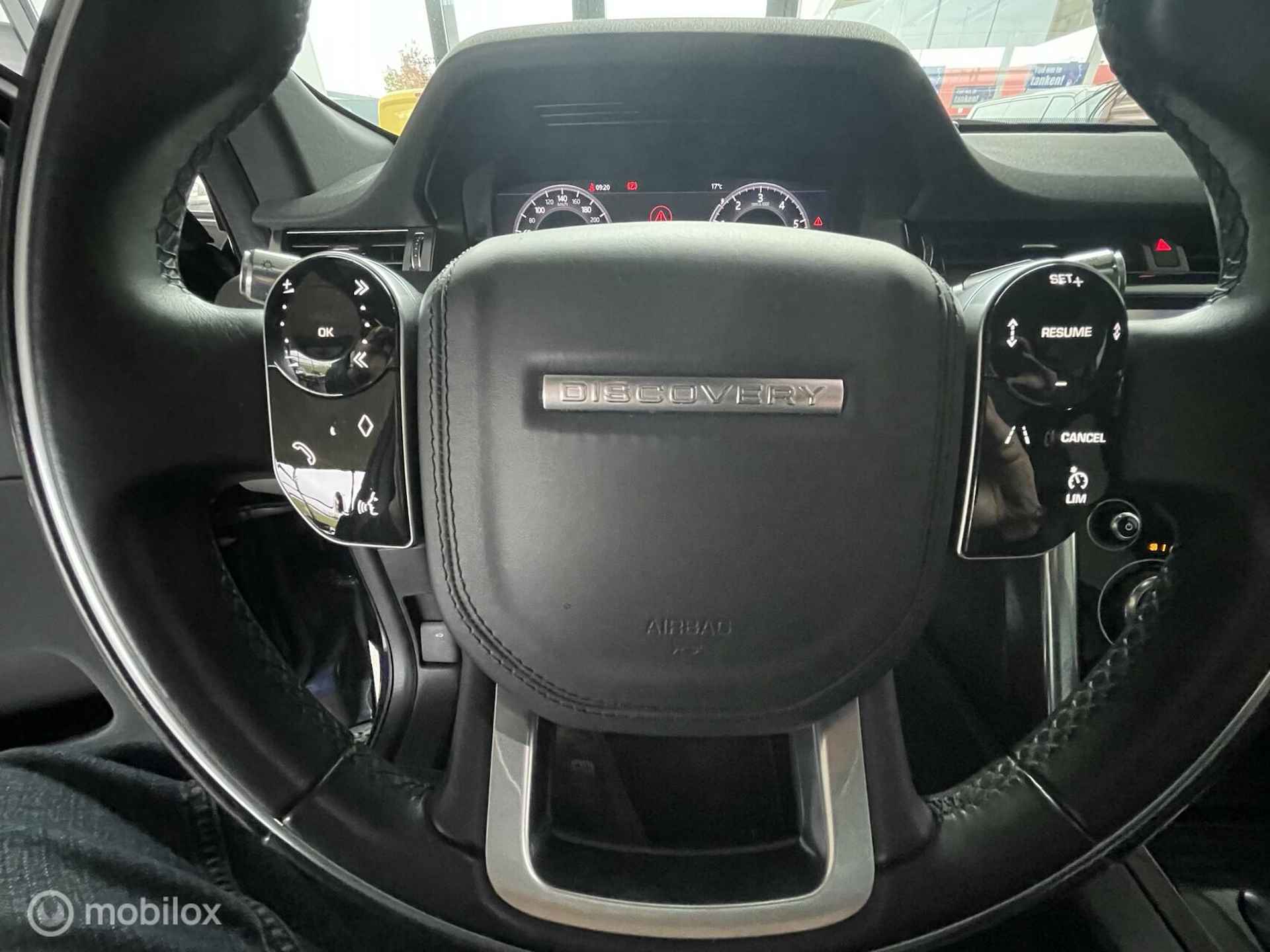 Land Rover Discovery Sport P300e 1.5 R-Dynamic HSE - 12/14