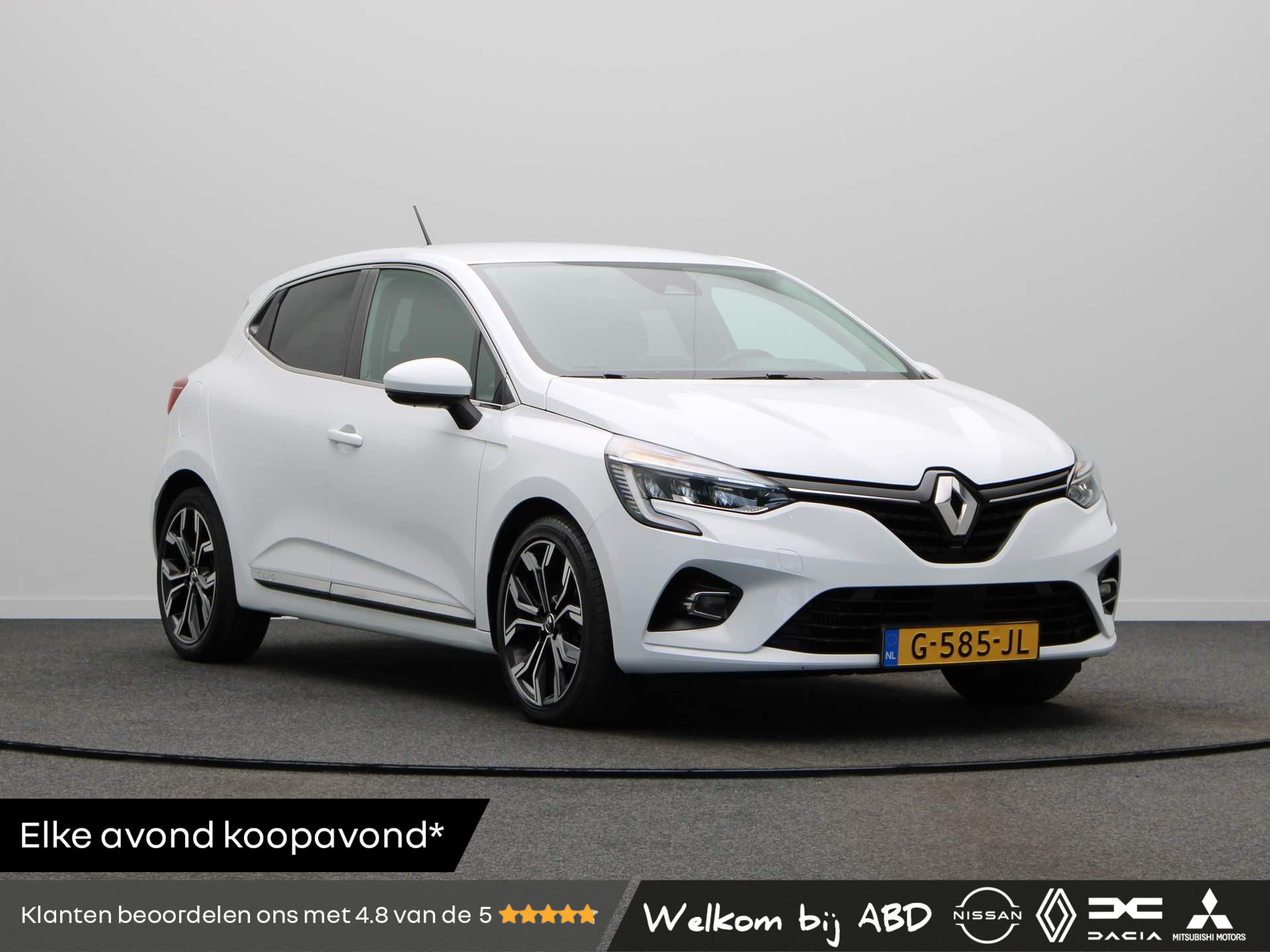 Renault Clio 1.0 TCe Intens | Grootscherm Navigatie | 17'' LMV | Trekhaak | Achteruitrijcamera |