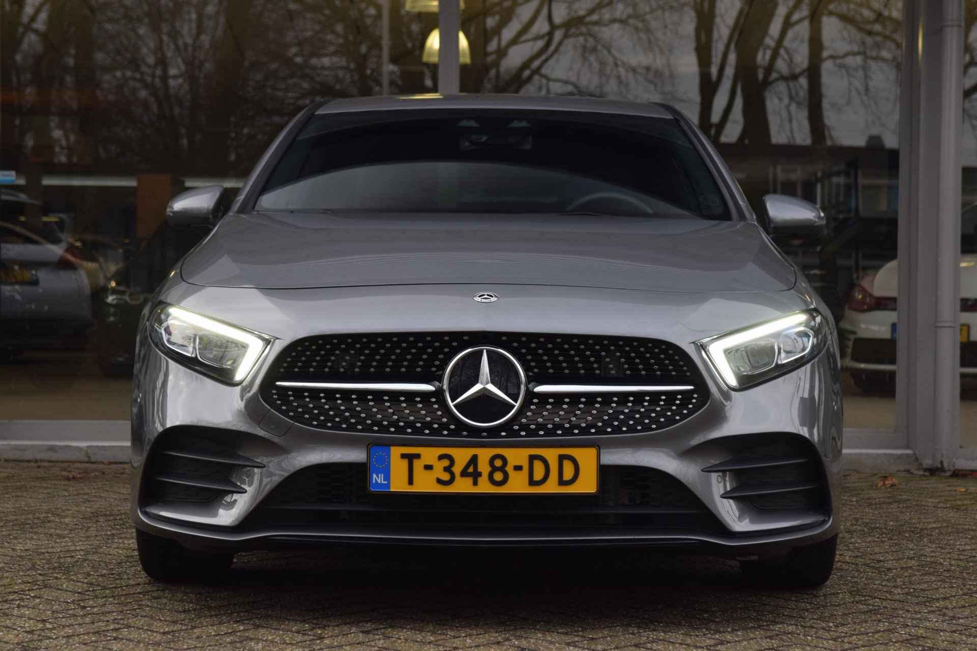 Mercedes-Benz A-klasse 200 AMG Premium Plus 163PK Widescreen/Cam/Sfeer/Th - 22/52