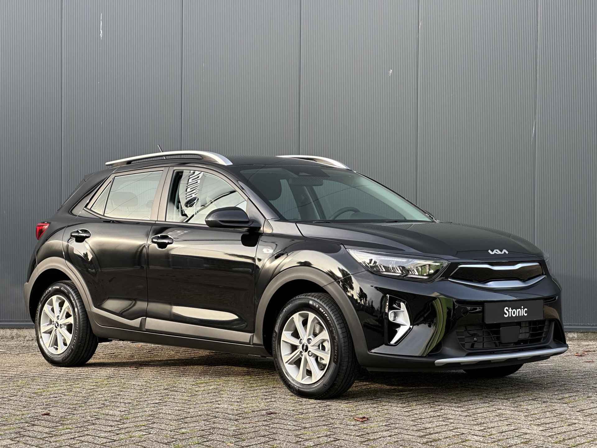 Kia Stonic 1.0 T-GDi MHEV DynamicLine | *Niet op voorraad* | €2.000,- actiekorting | Camera | Airco | Parkeersensoren achter | Apple Carplay | Android Auto - 8/28