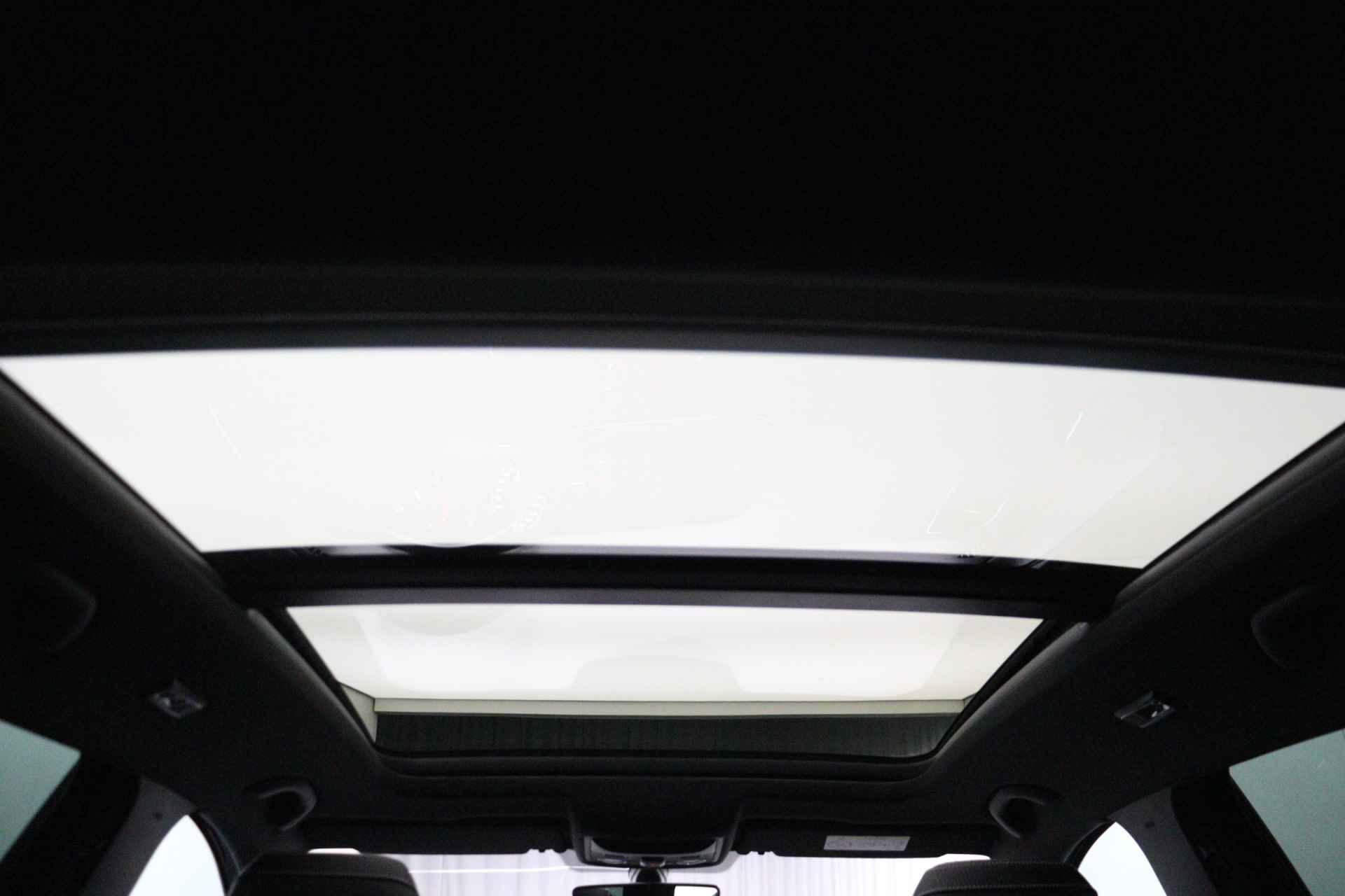 SEAT León ST 2.0 TSI CUPRA 300 | Panoramadak | Camera | Apple carplay | Leder/alcantara | LED - 21/35