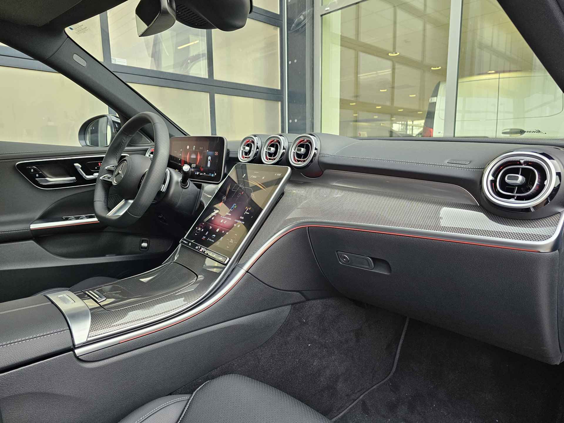 Mercedes-Benz C-Klasse C 180 Estate Premium AMG Line | Panoramadak | Memorypakket | 360° Camera - 9/19