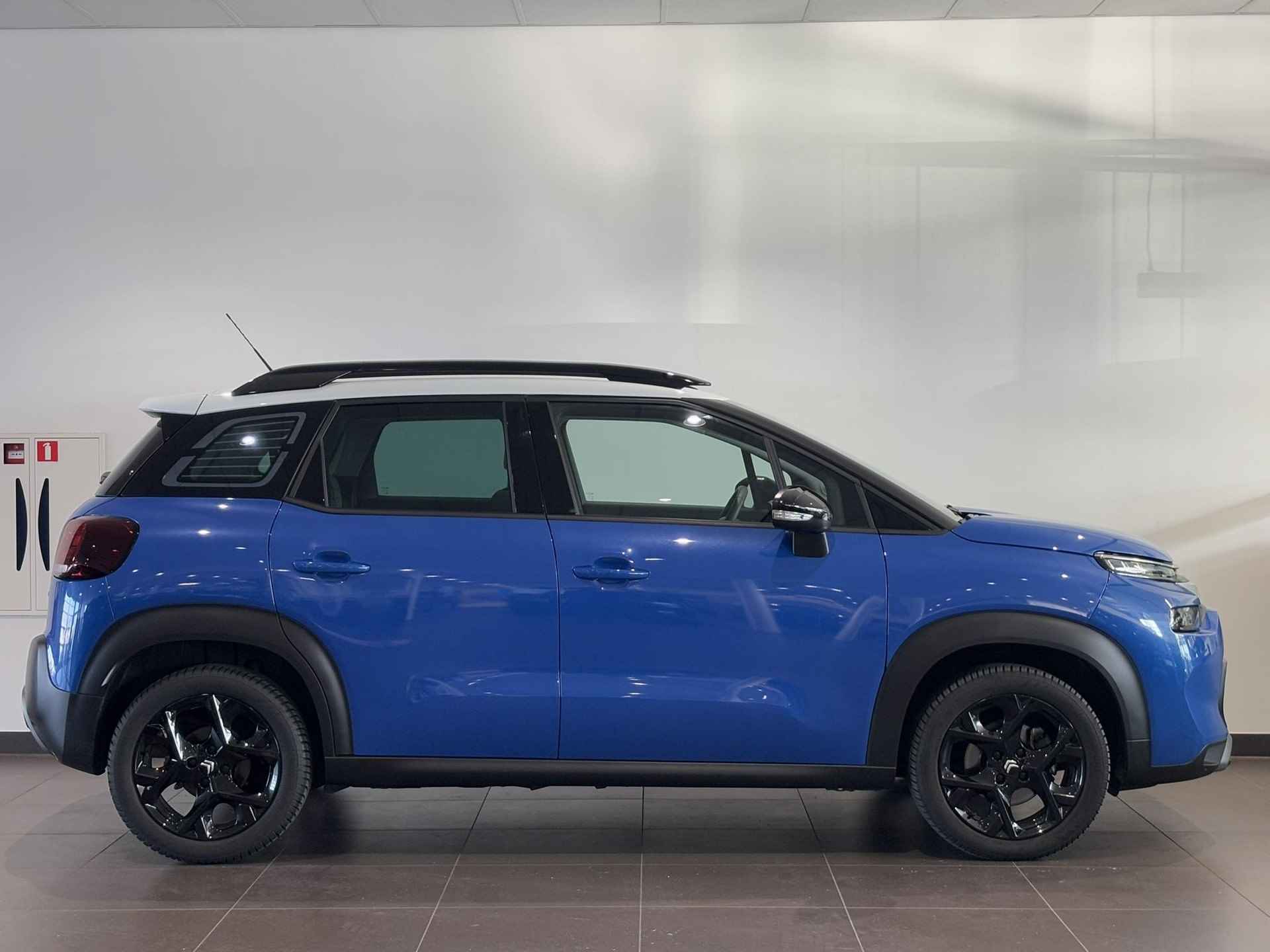 Citroën C3 Aircross SUV Shine Pack 1.2 Turbo 130pk EAT6 AUTOMAAT | CAMERA | NAVI | STOELVERW. | LEDER | KEYLESS ENTRY | HEAD-UP DISPLAY | DAB+ | CLIMA - 11/72