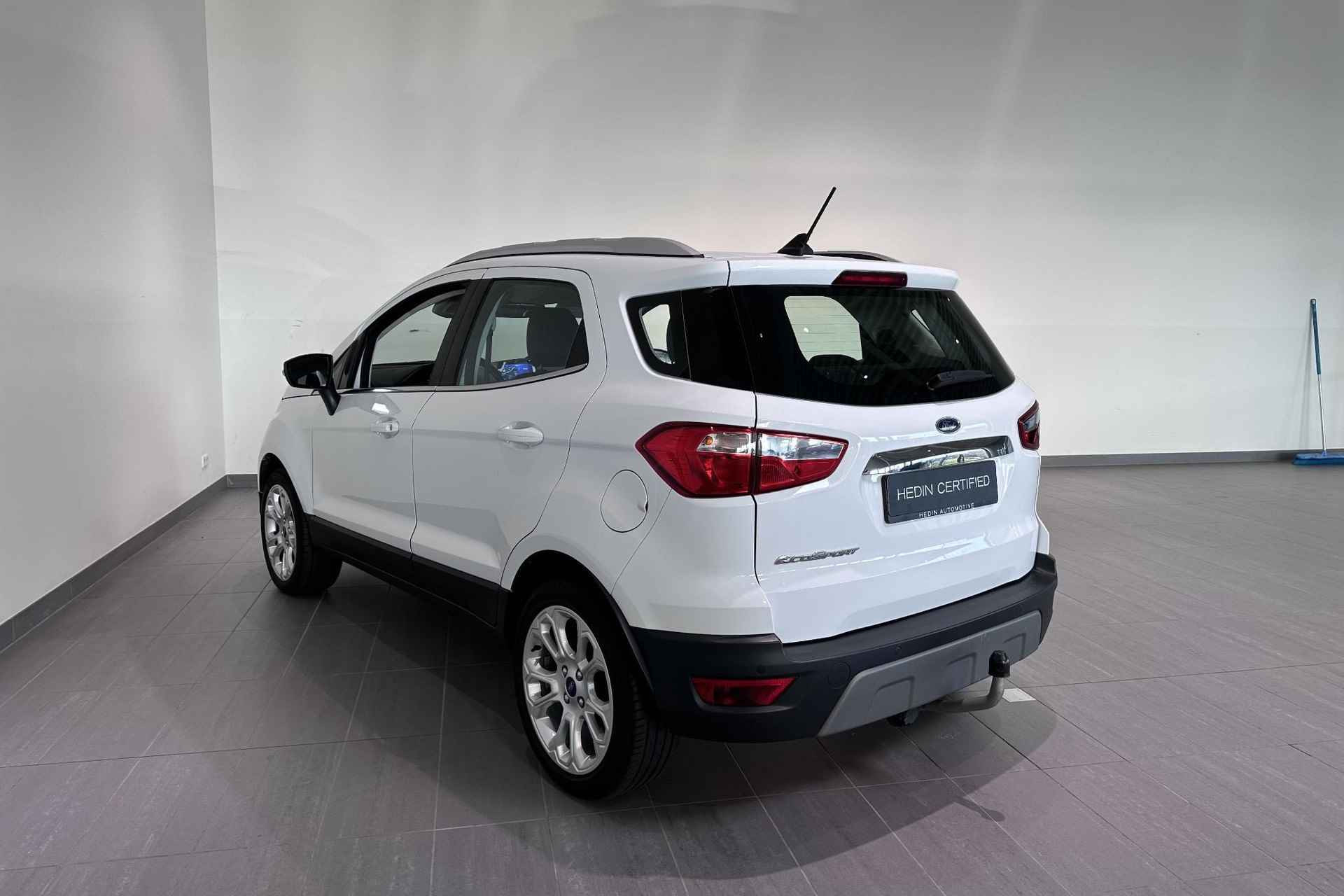 Ford EcoSport 1.0 EcoBoost Titanium | Navigatie | B&O | Trekhaak - 28/31