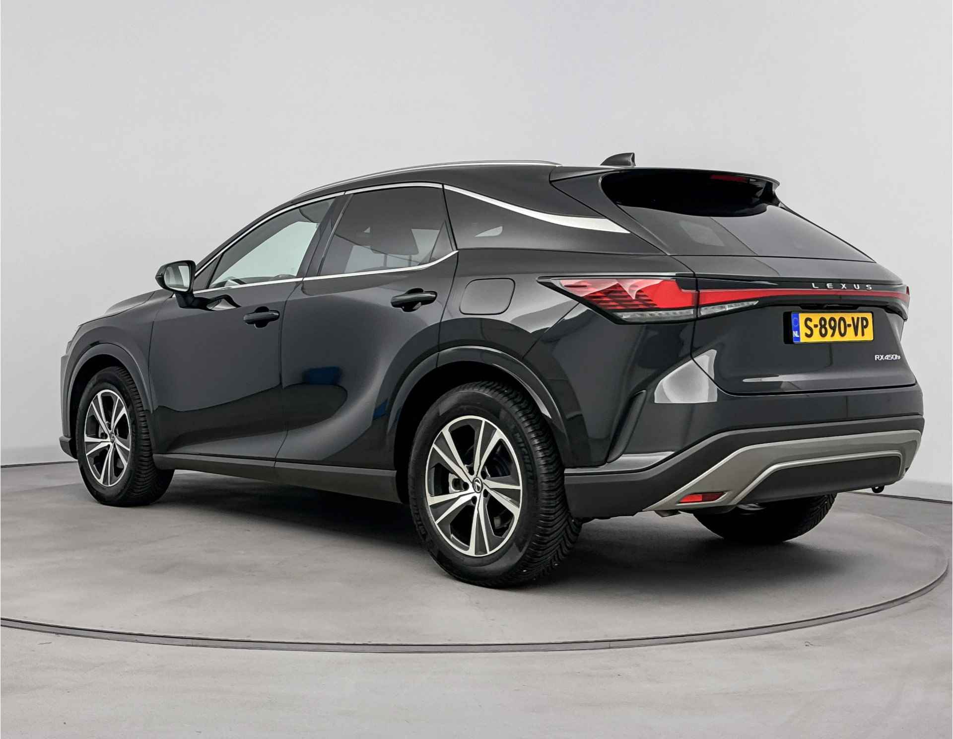 Lexus RX 450h+ Plug-in Hybrid Comfort Line | All-season banden | - 16/41