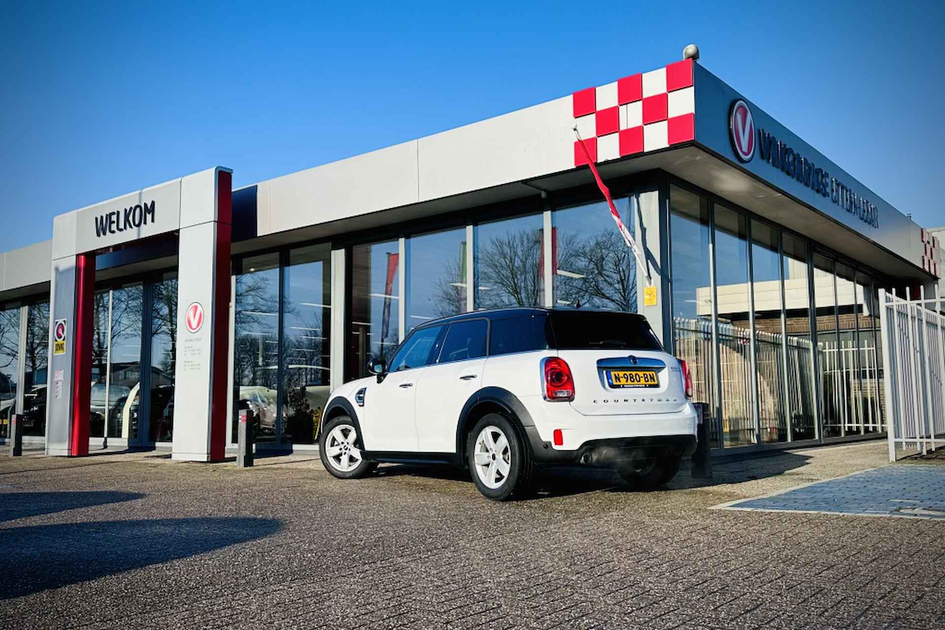 Mini Mini Countryman 1.5 Cooper Chili 136PK / PARKEERSENSOREN / LED / CLIMATE CONTROL - 5/26