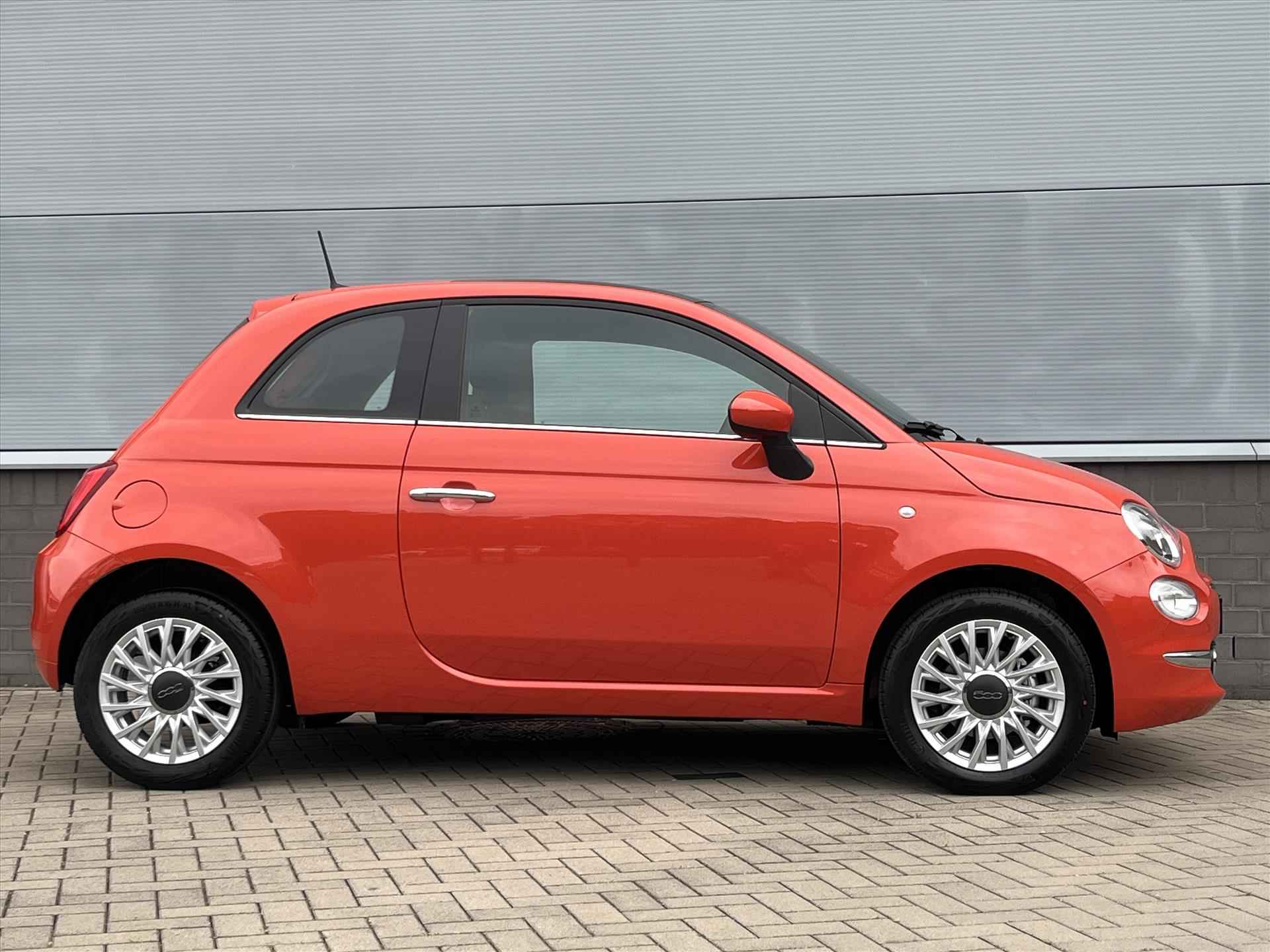 Fiat 500 1.0 Hybrid 70pk Dolcevita Finale | Apple CarPlay | Android Auto | Cruise Control | Parkeersensoren | Uit voorraad leverbaar ! - 4/32