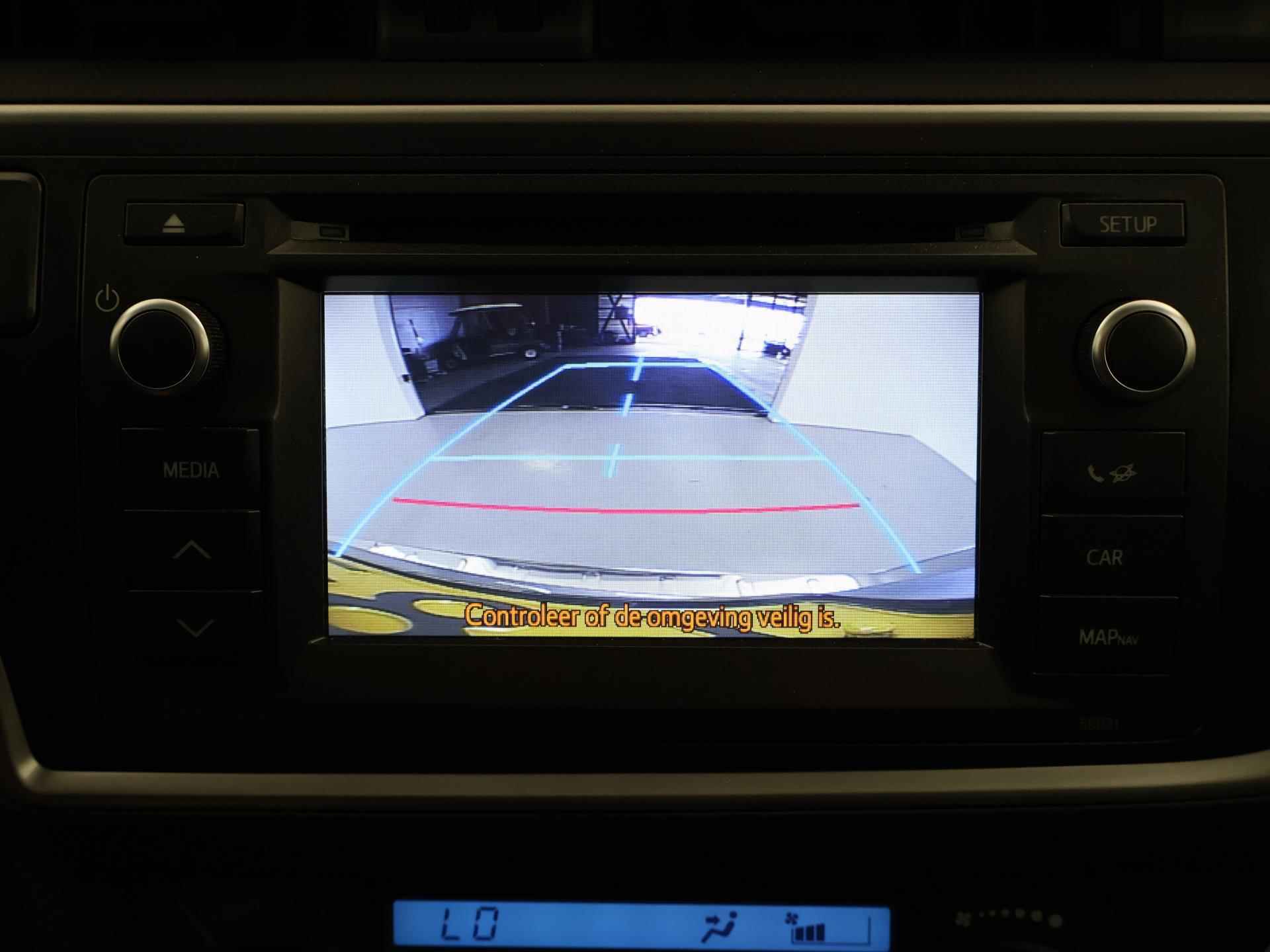 Toyota Auris Touring Sports 1.8 HYBRID LEASE + PANORAMA / AFN. TREKHAAK / CAMERA - 17/33