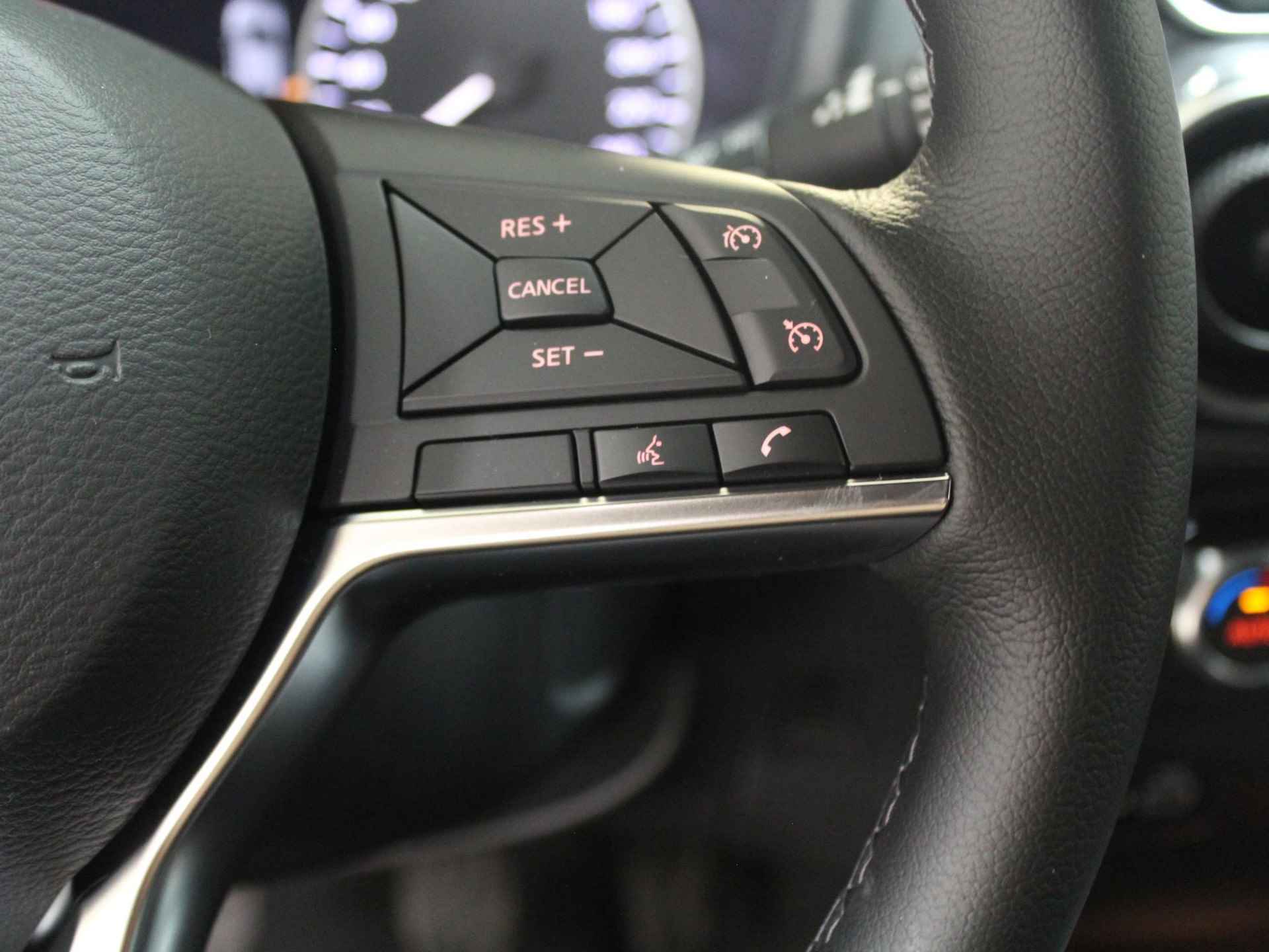 Nissan Juke 1.0 DIG-T N-Design / Navigatie / 19" LM velgen / Apple Carplay & Android Auto / Climate control / Camera / Bluetooth / Keyless / Cruise / - 11/50